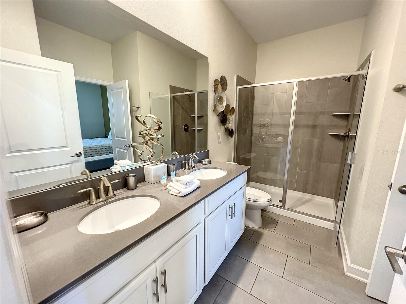 Image 20 of 63 For 831 Sticks Street