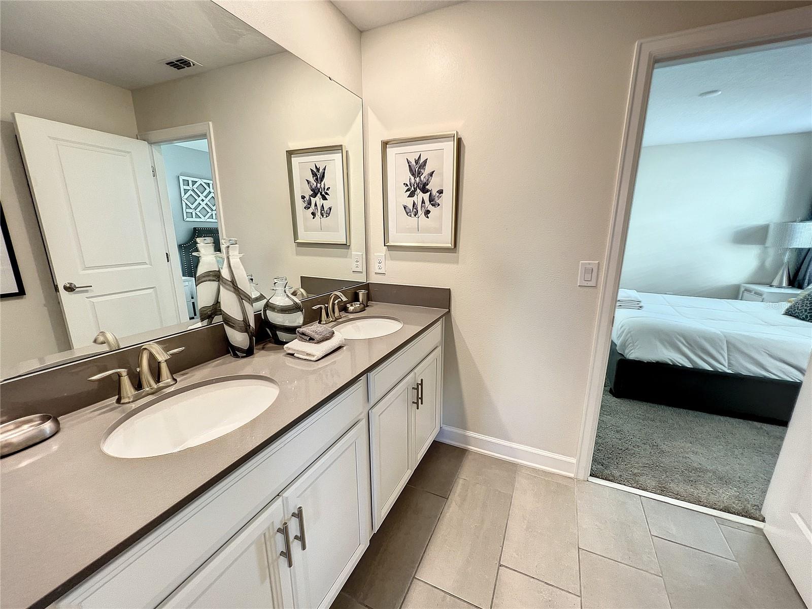 Image 26 of 63 For 831 Sticks Street