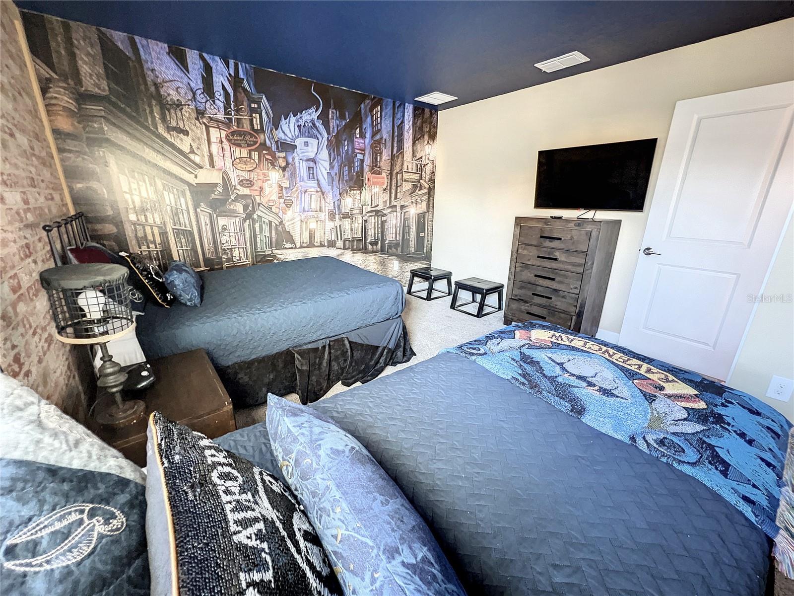 Image 31 of 63 For 831 Sticks Street