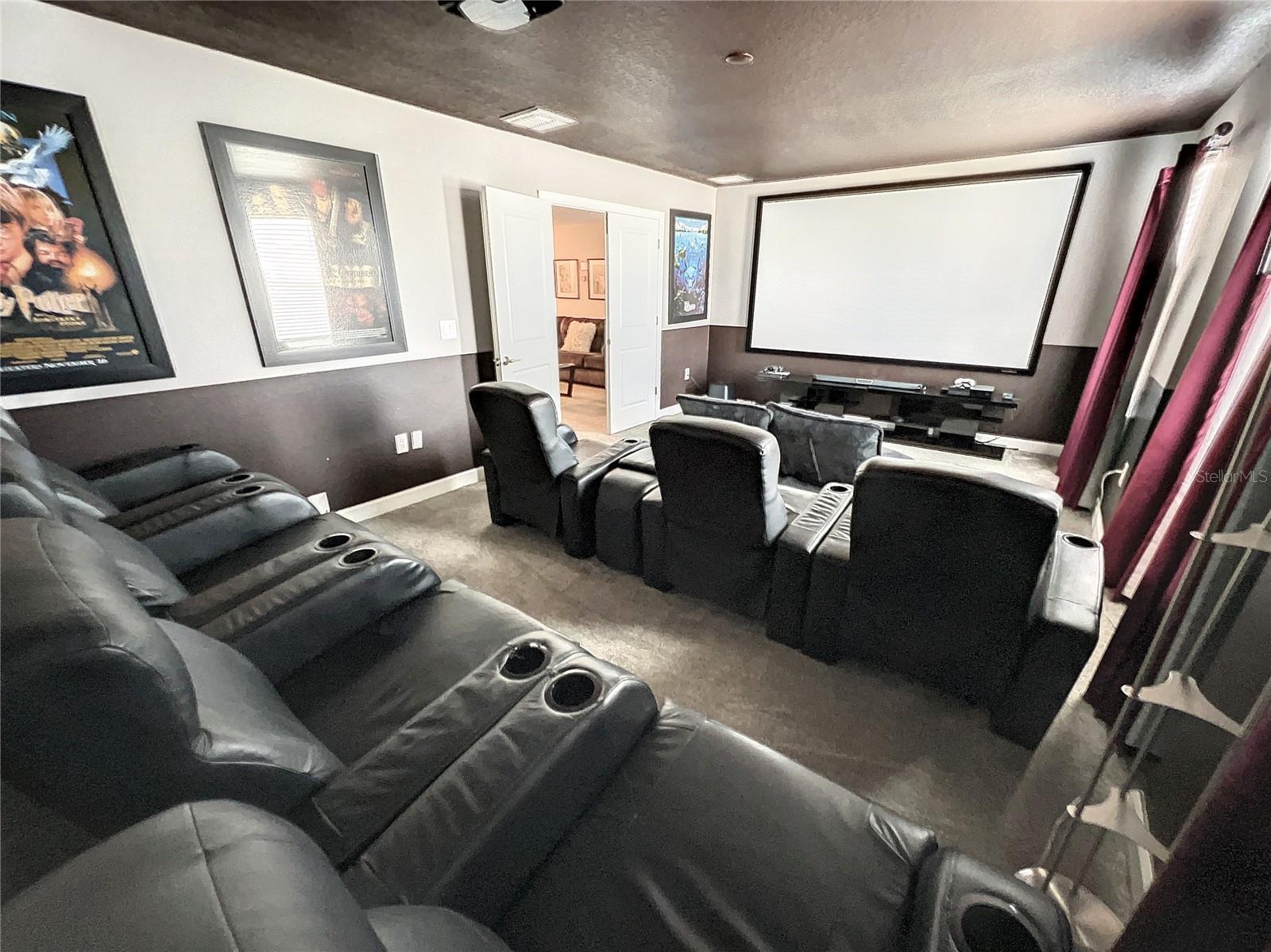 Image 4 of 63 For 831 Sticks Street