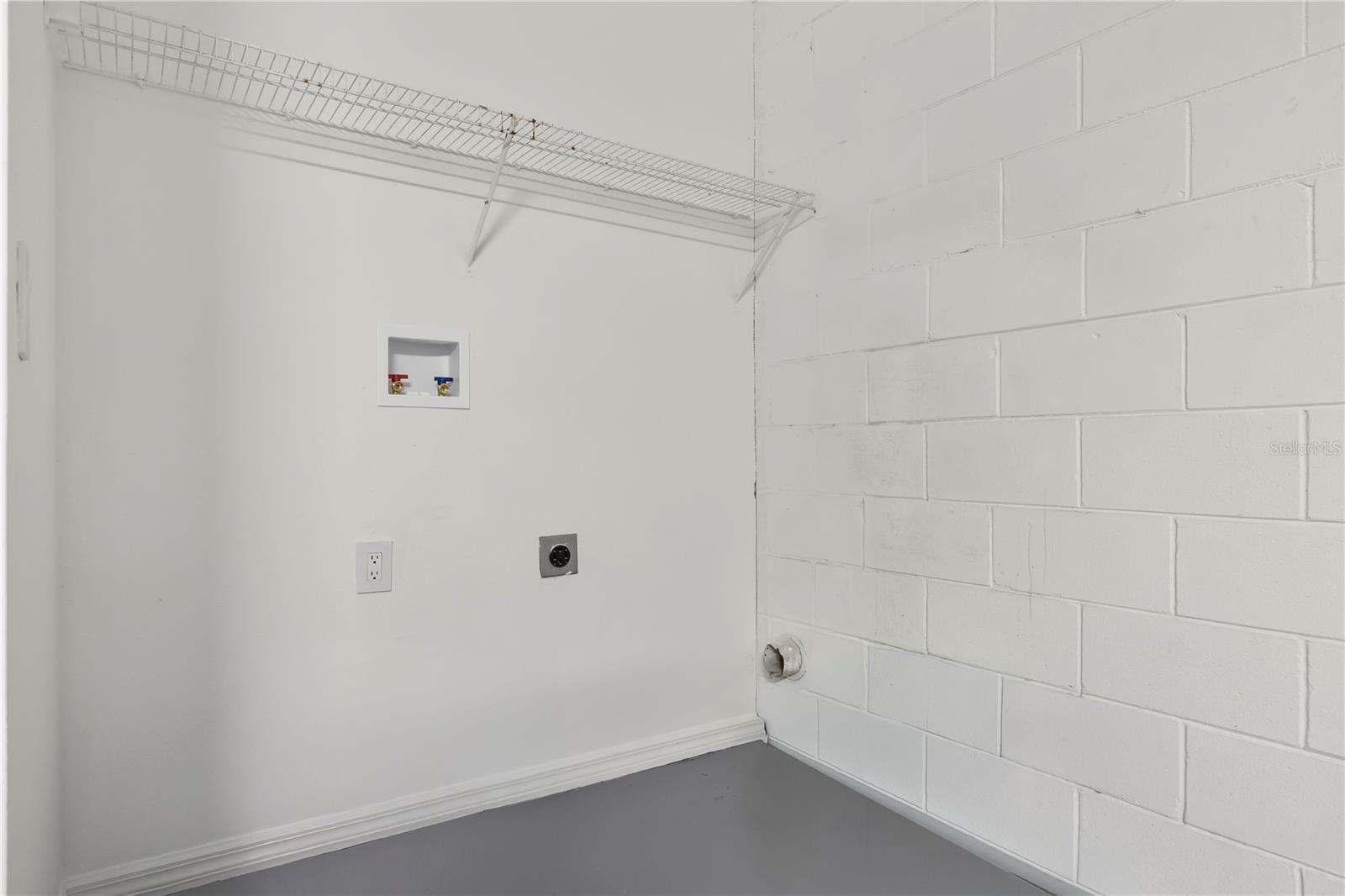 Image 18 of 30 For 460 Martigues Drive