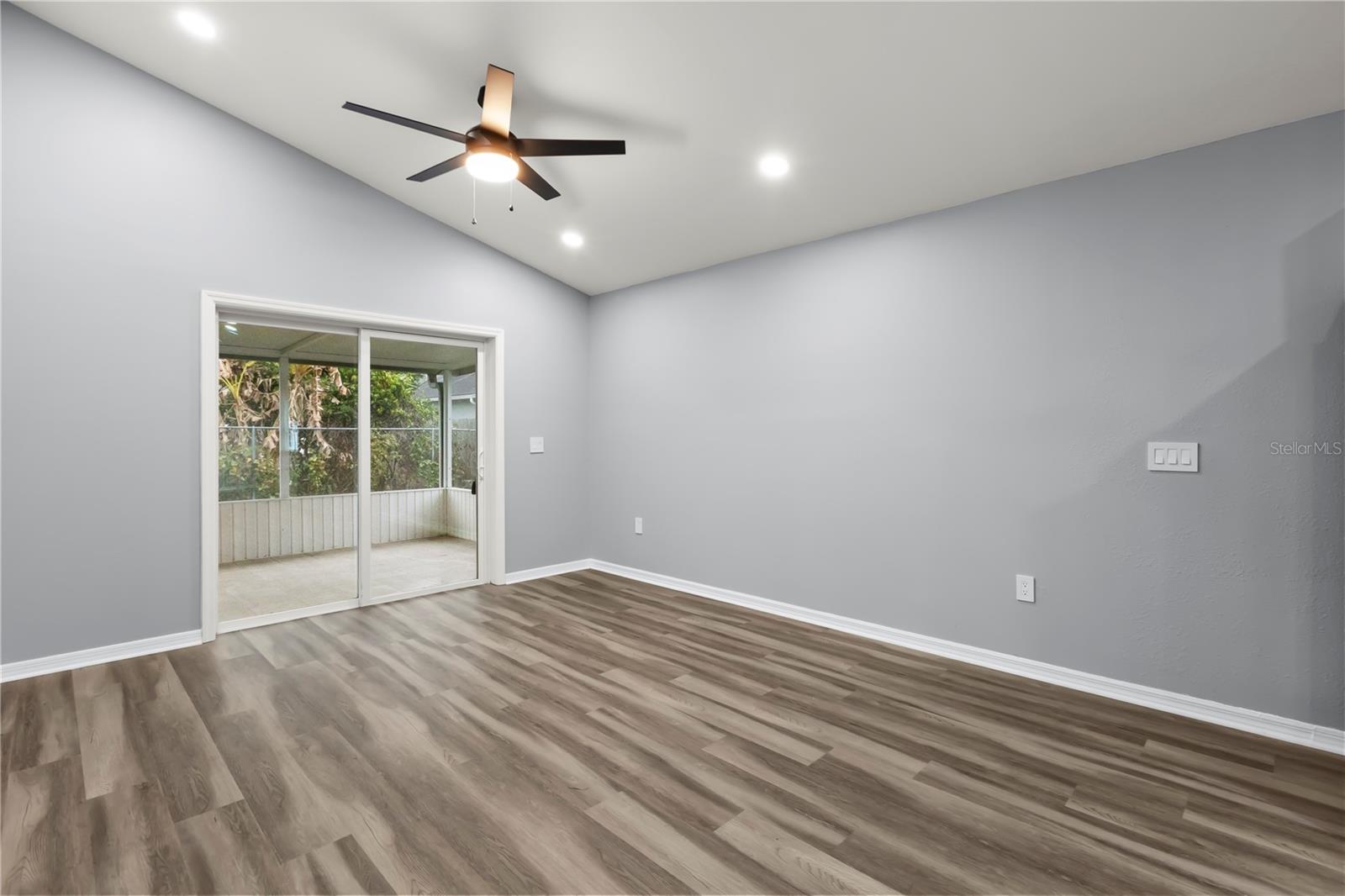 Image 21 of 30 For 460 Martigues Drive