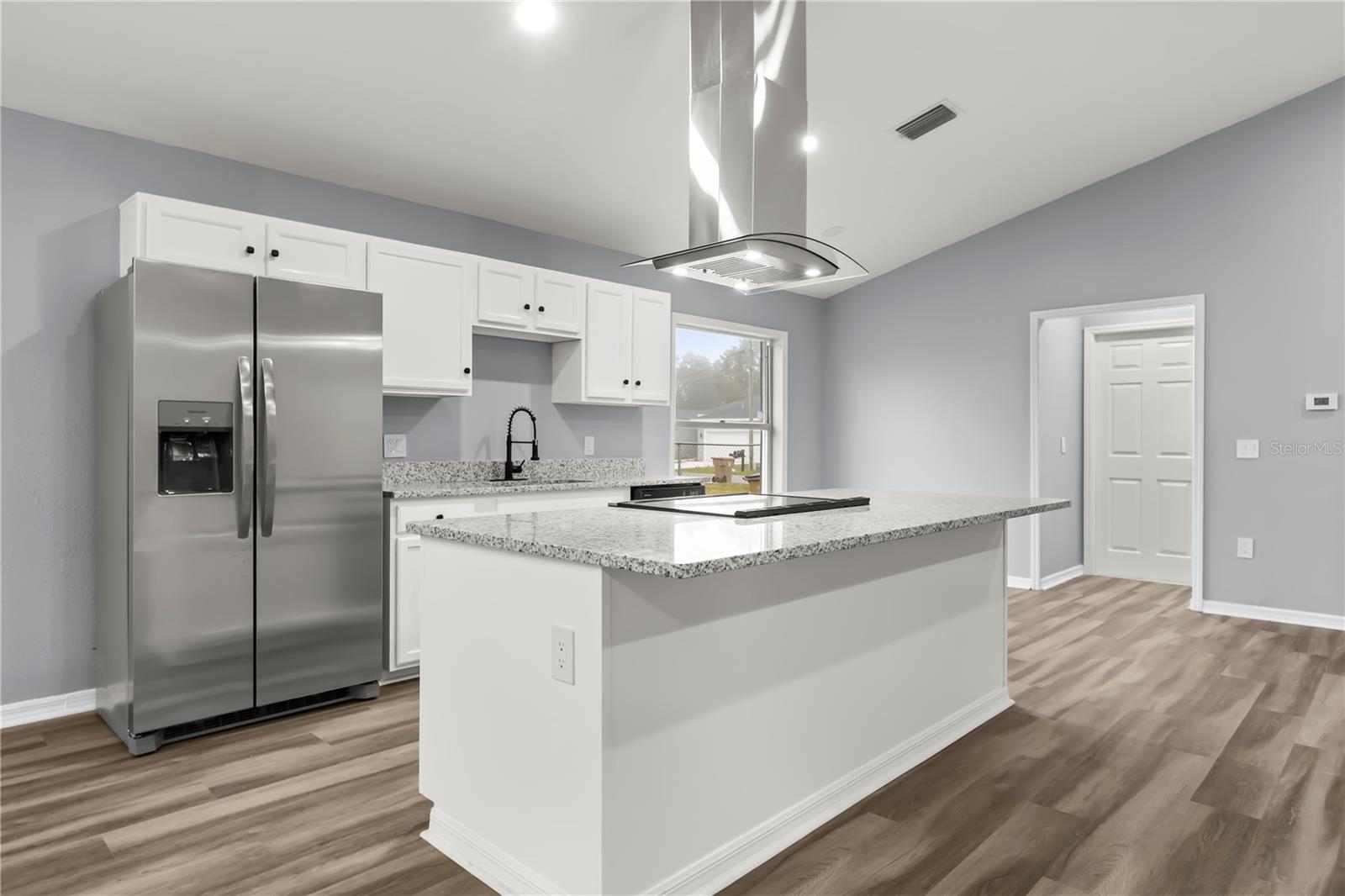 Image 7 of 30 For 460 Martigues Drive