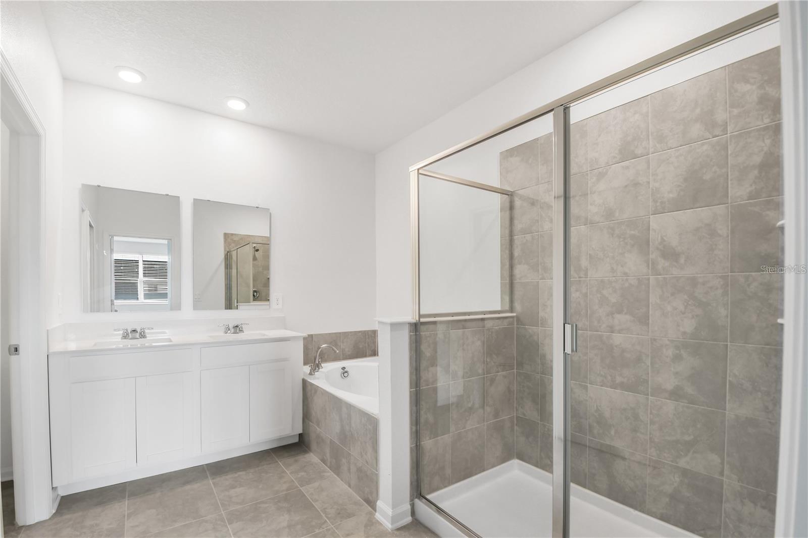 Image 13 of 19 For 121 Bogey Drive