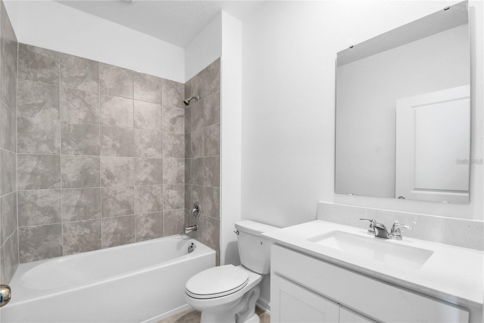 Image 6 of 19 For 121 Bogey Drive