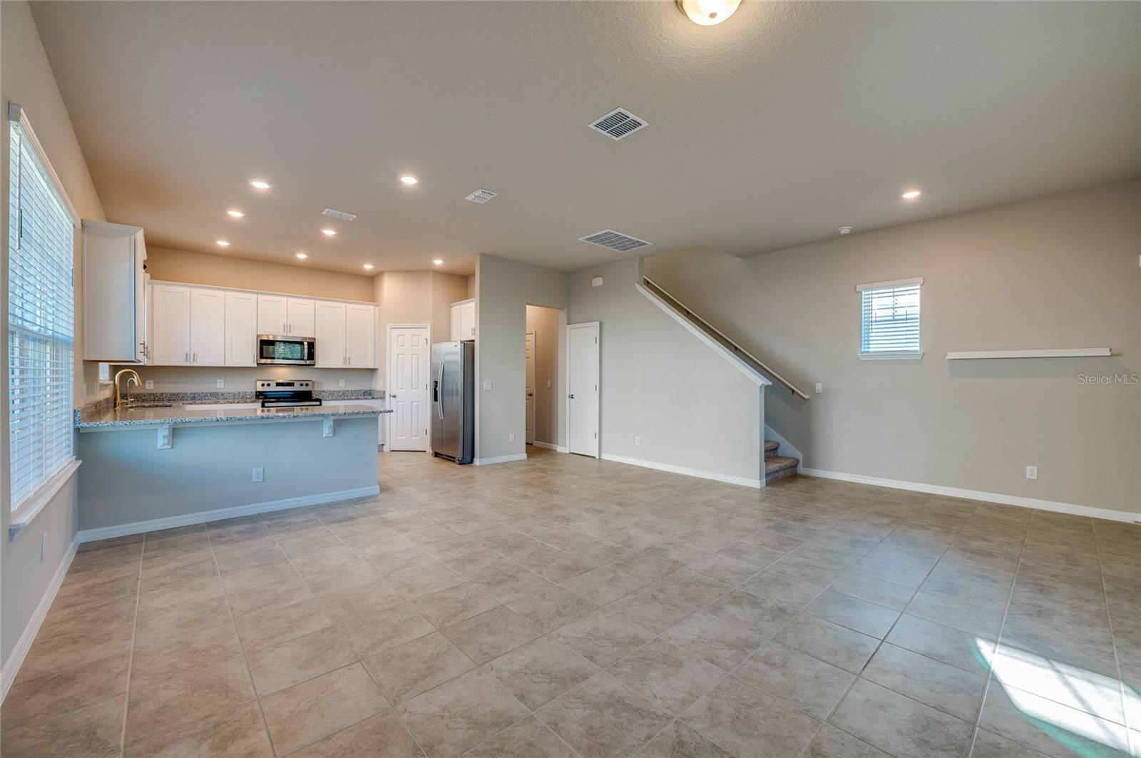 Image 14 of 81 For 2912 Meleto Boulevard