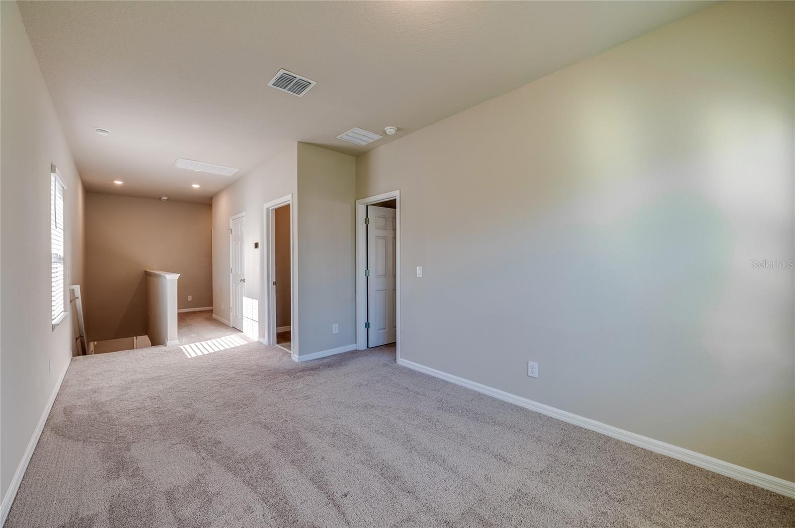 Image 24 of 81 For 2912 Meleto Boulevard