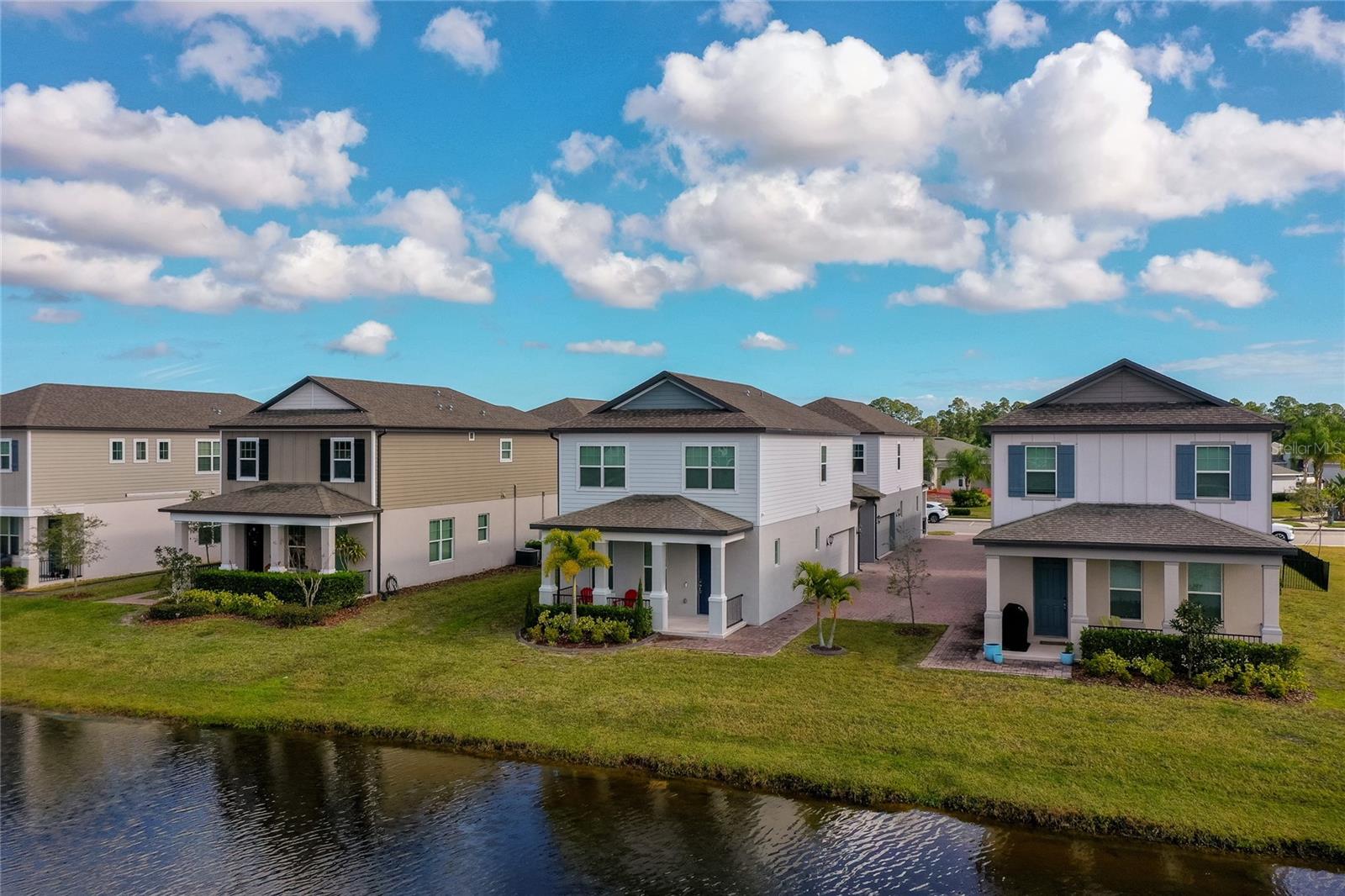 Image 62 of 81 For 2912 Meleto Boulevard