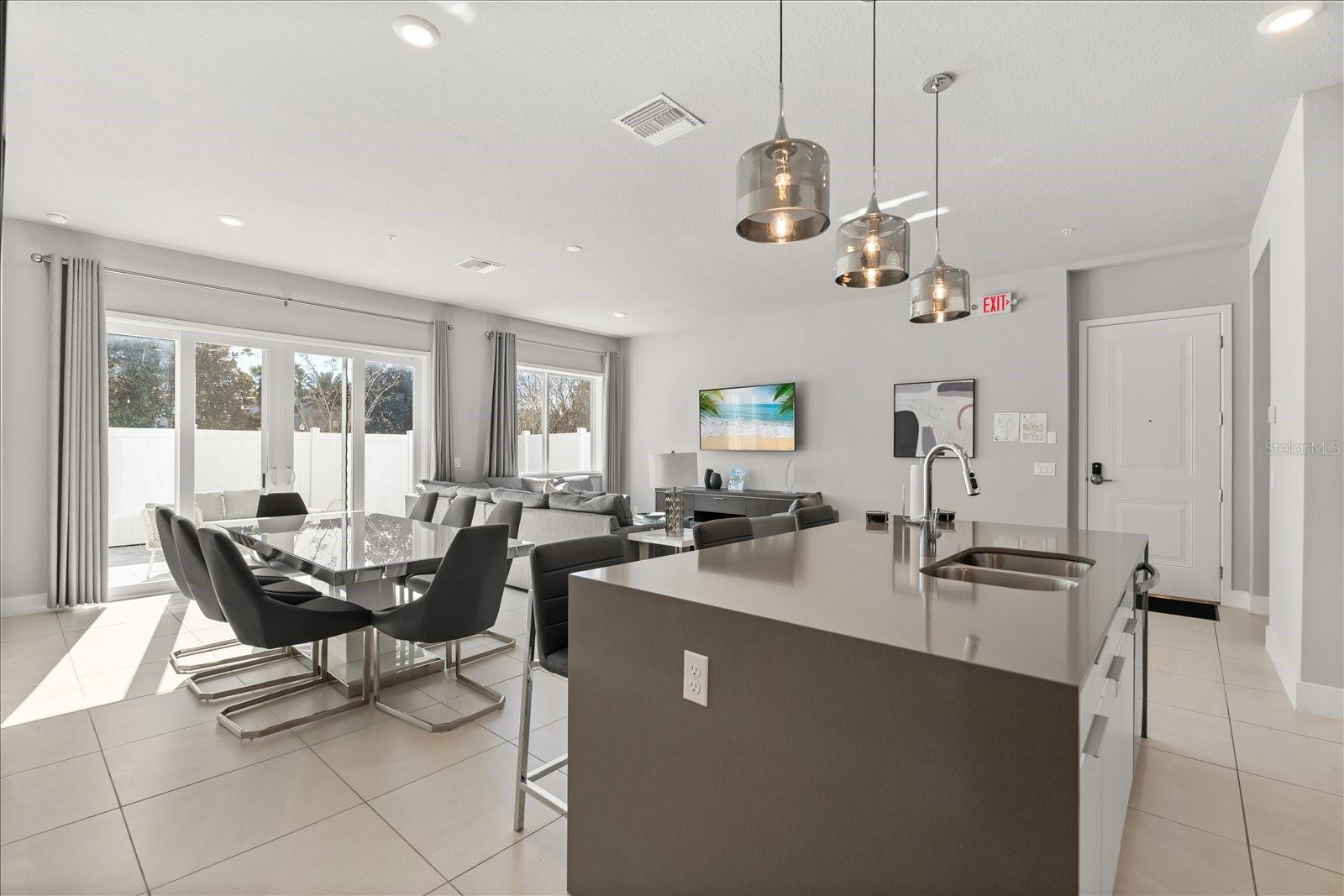 Image 6 of 28 For 7760 Sandy Ridge Drive 102