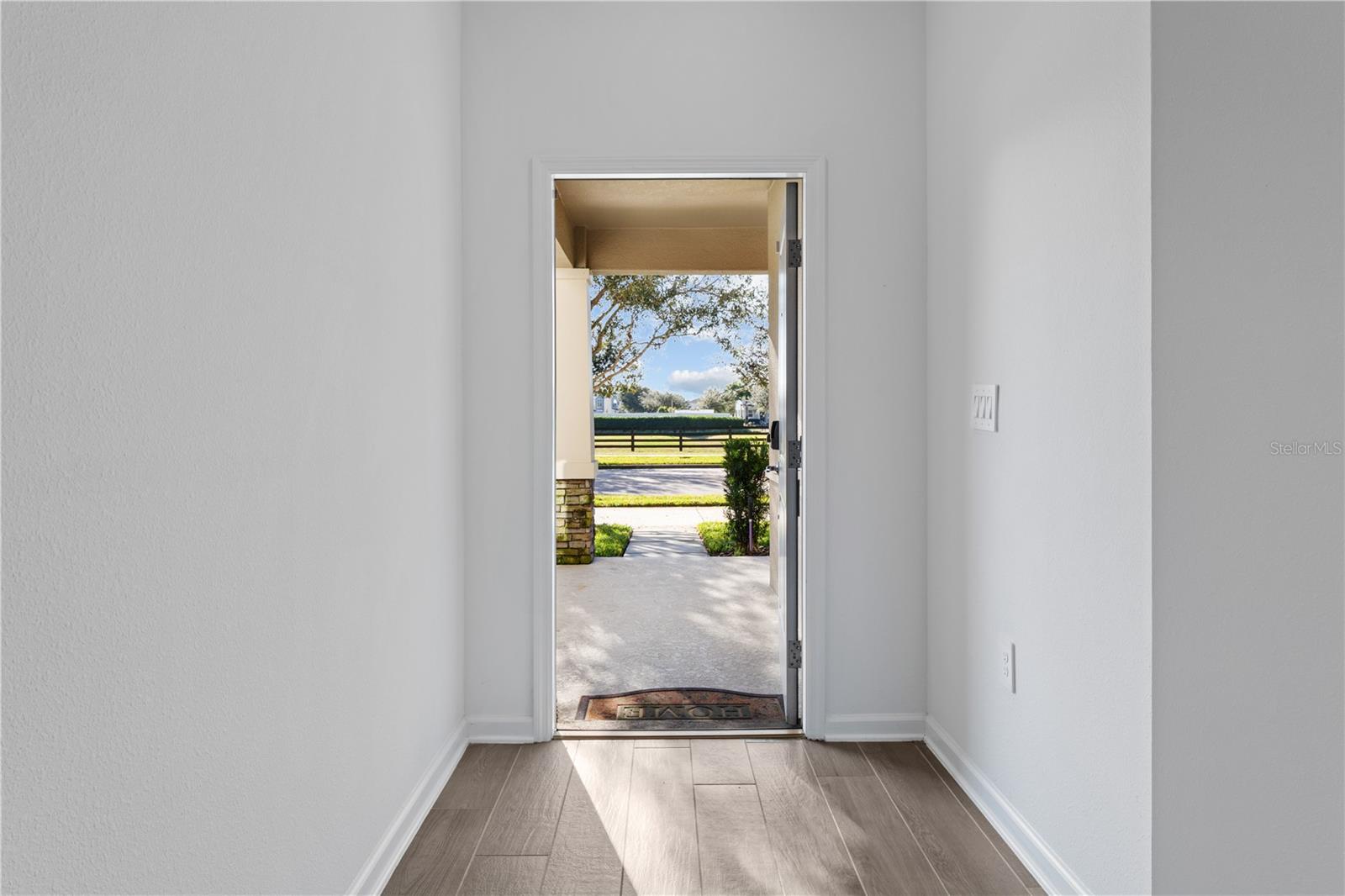 Image 12 of 53 For 15633 Water Spring Boulevard