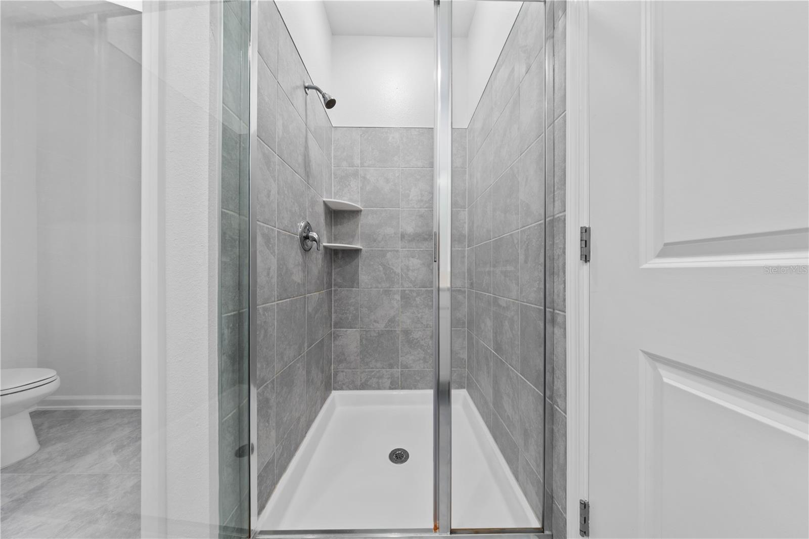 Image 25 of 53 For 15633 Water Spring Boulevard