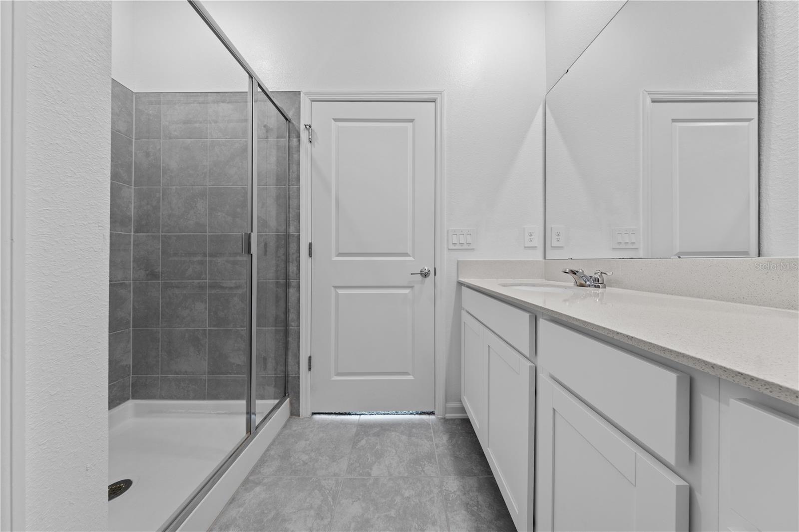 Image 26 of 53 For 15633 Water Spring Boulevard