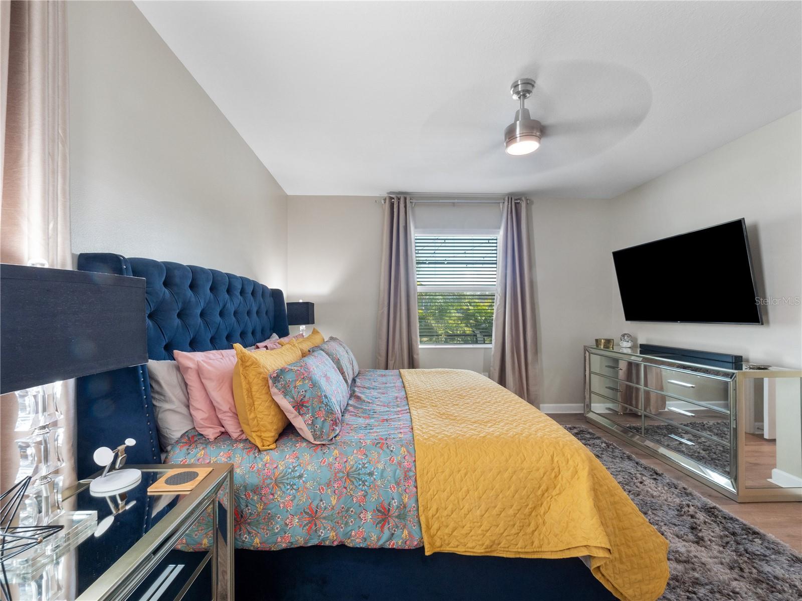 Image 15 of 36 For 4531 Hillingdam Road