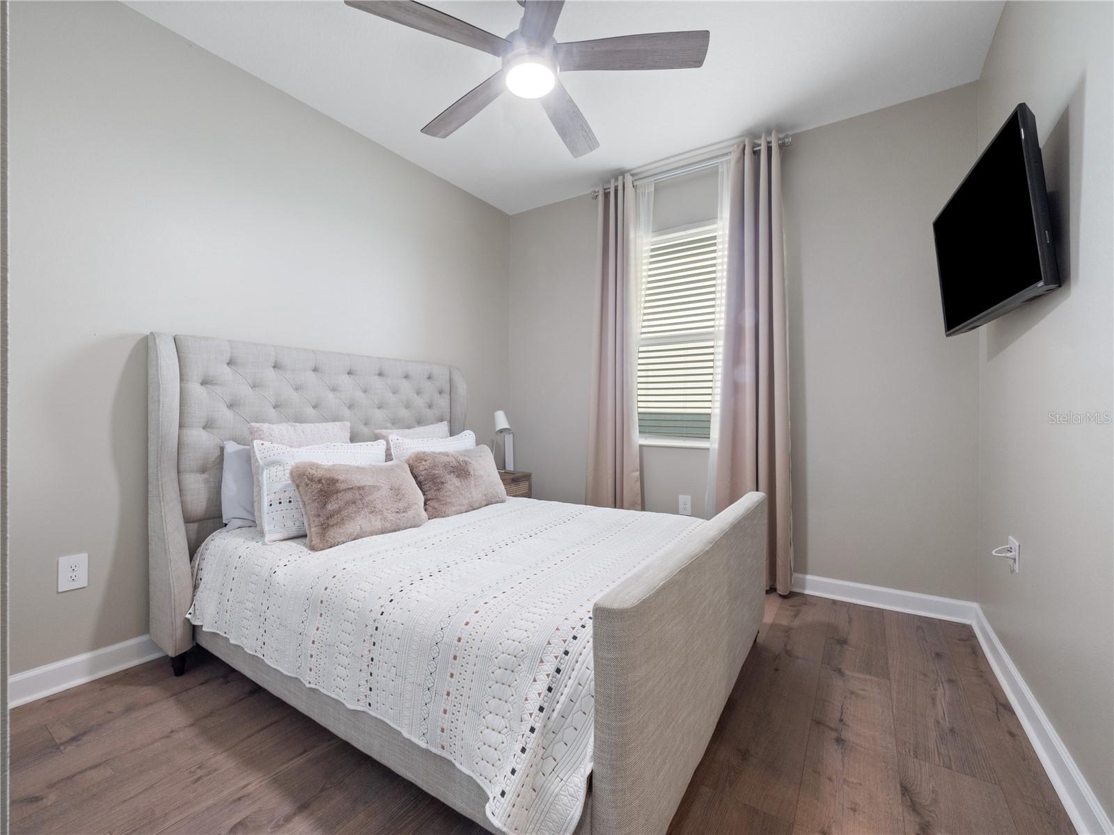 Image 20 of 36 For 4531 Hillingdam Road