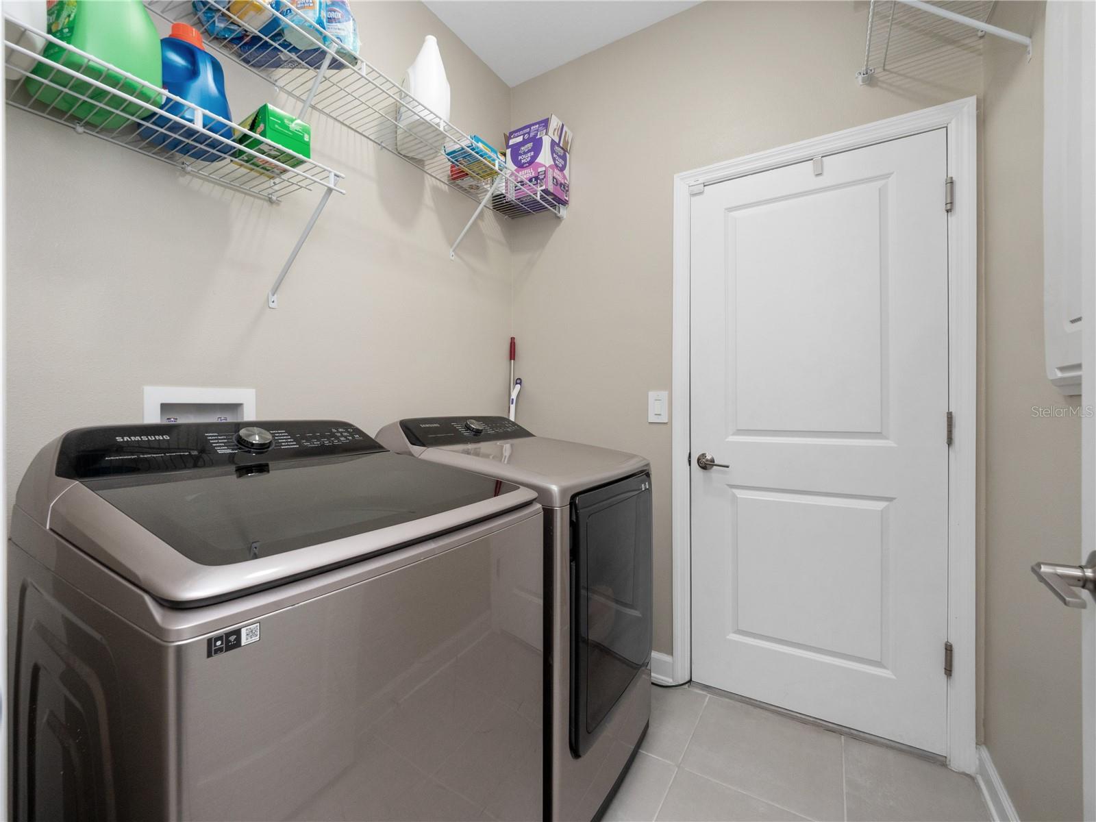 Image 24 of 36 For 4531 Hillingdam Road