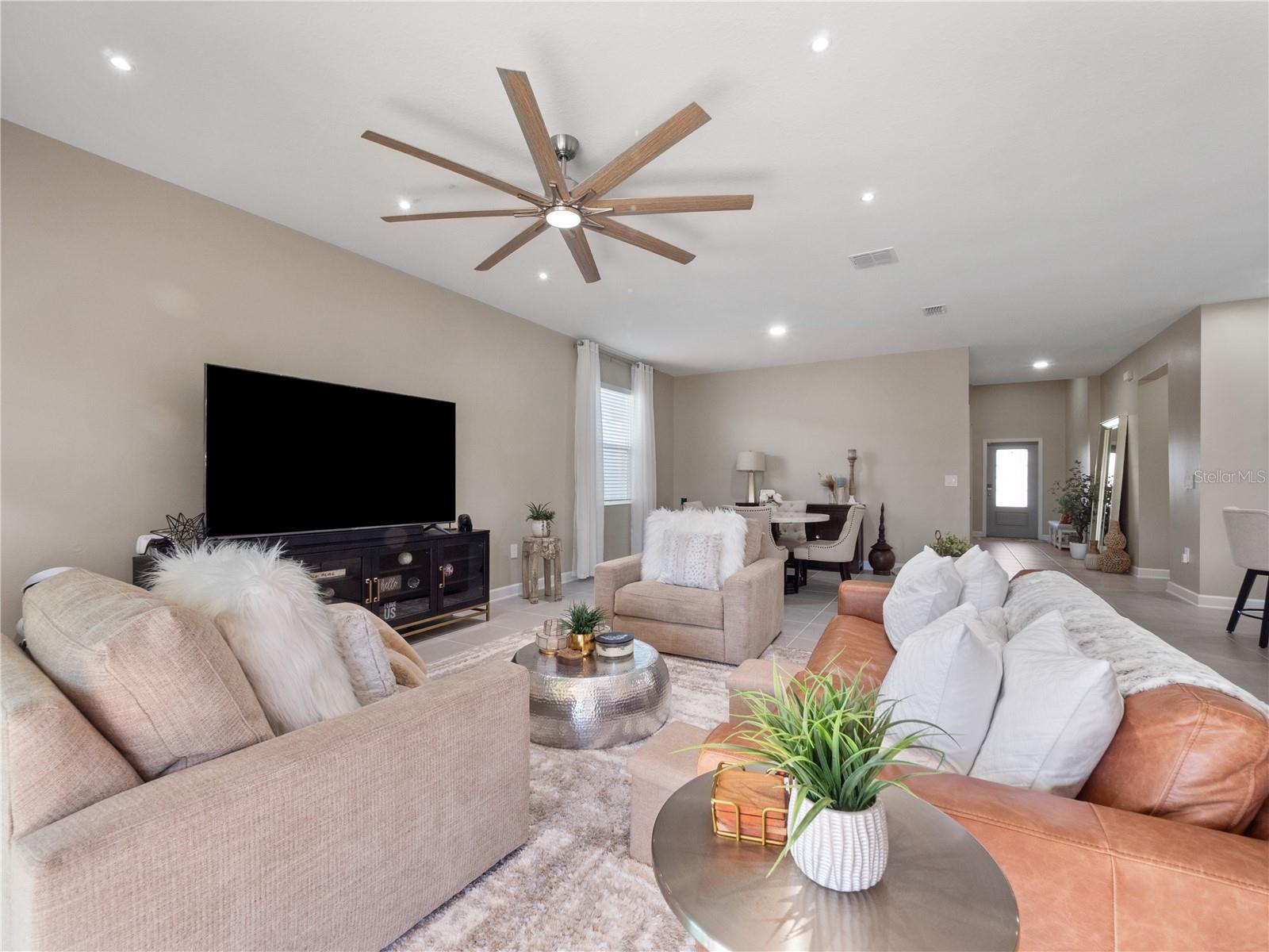 Image 4 of 36 For 4531 Hillingdam Road