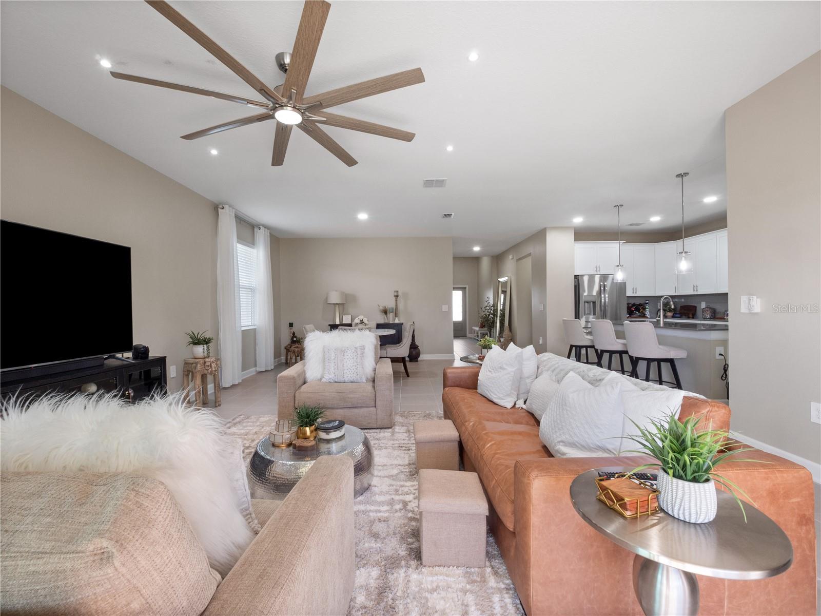 Image 6 of 36 For 4531 Hillingdam Road