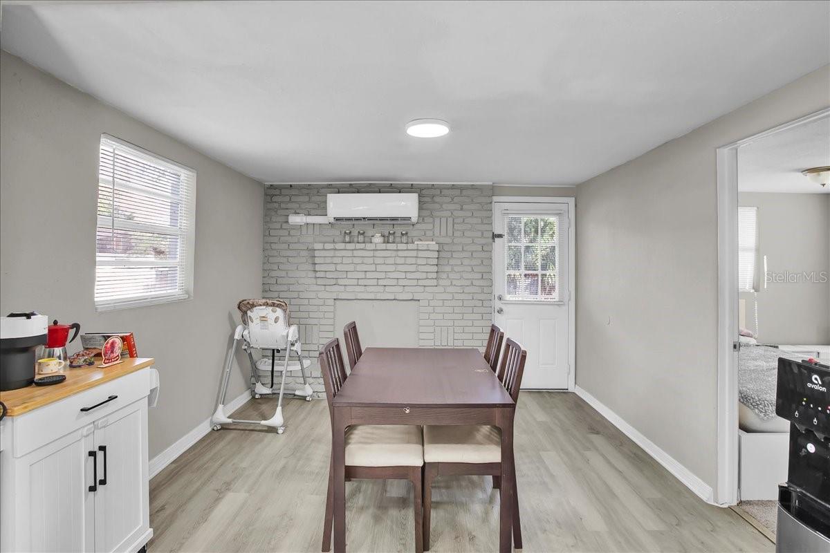 Image 22 of 40 For 4017 Watson Road