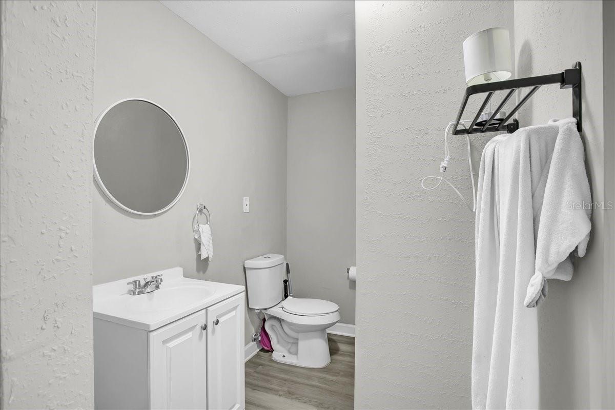 Image 36 of 40 For 4017 Watson Road