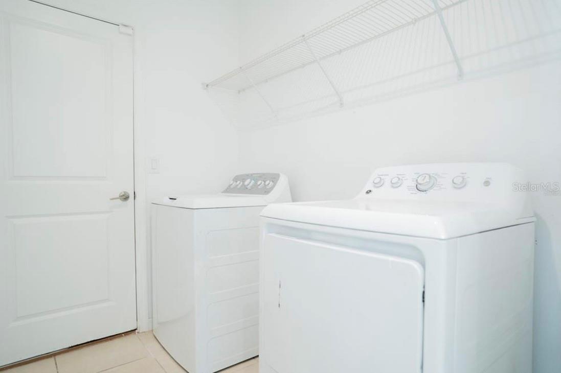 Image 7 of 11 For 280 Citrine Loop