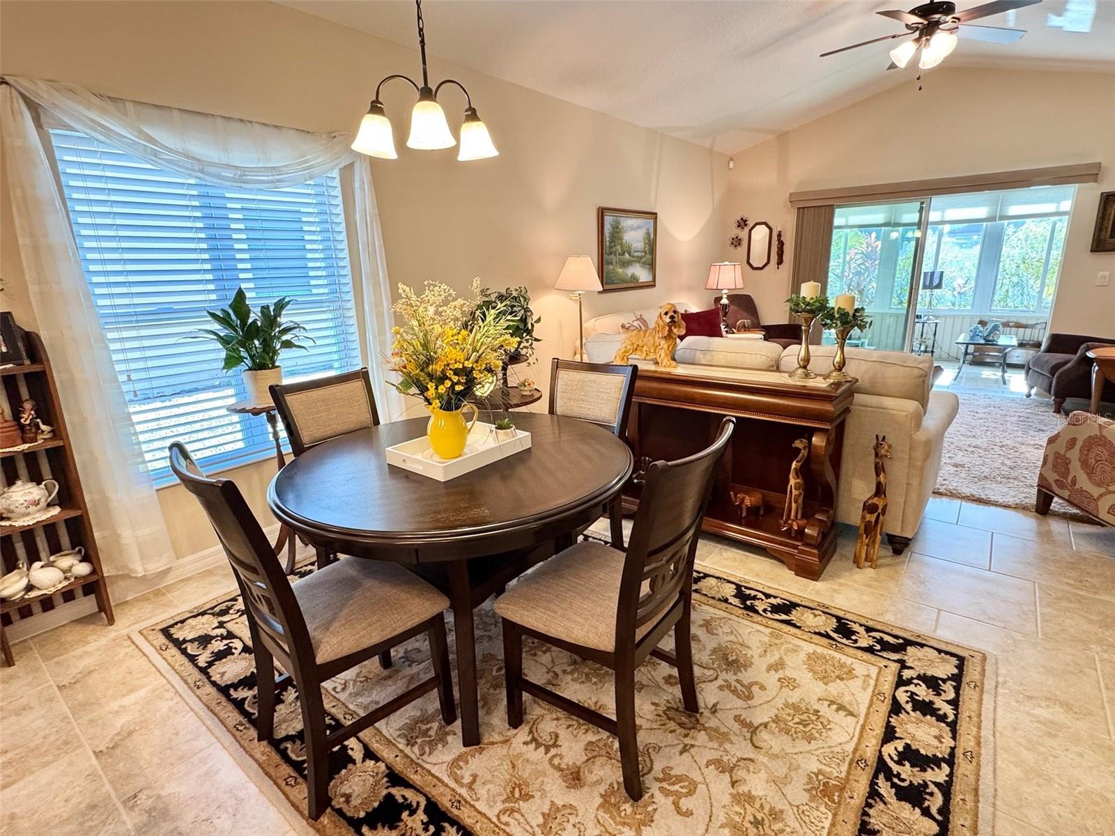 Image 11 of 34 For 518 Cadiz Loop