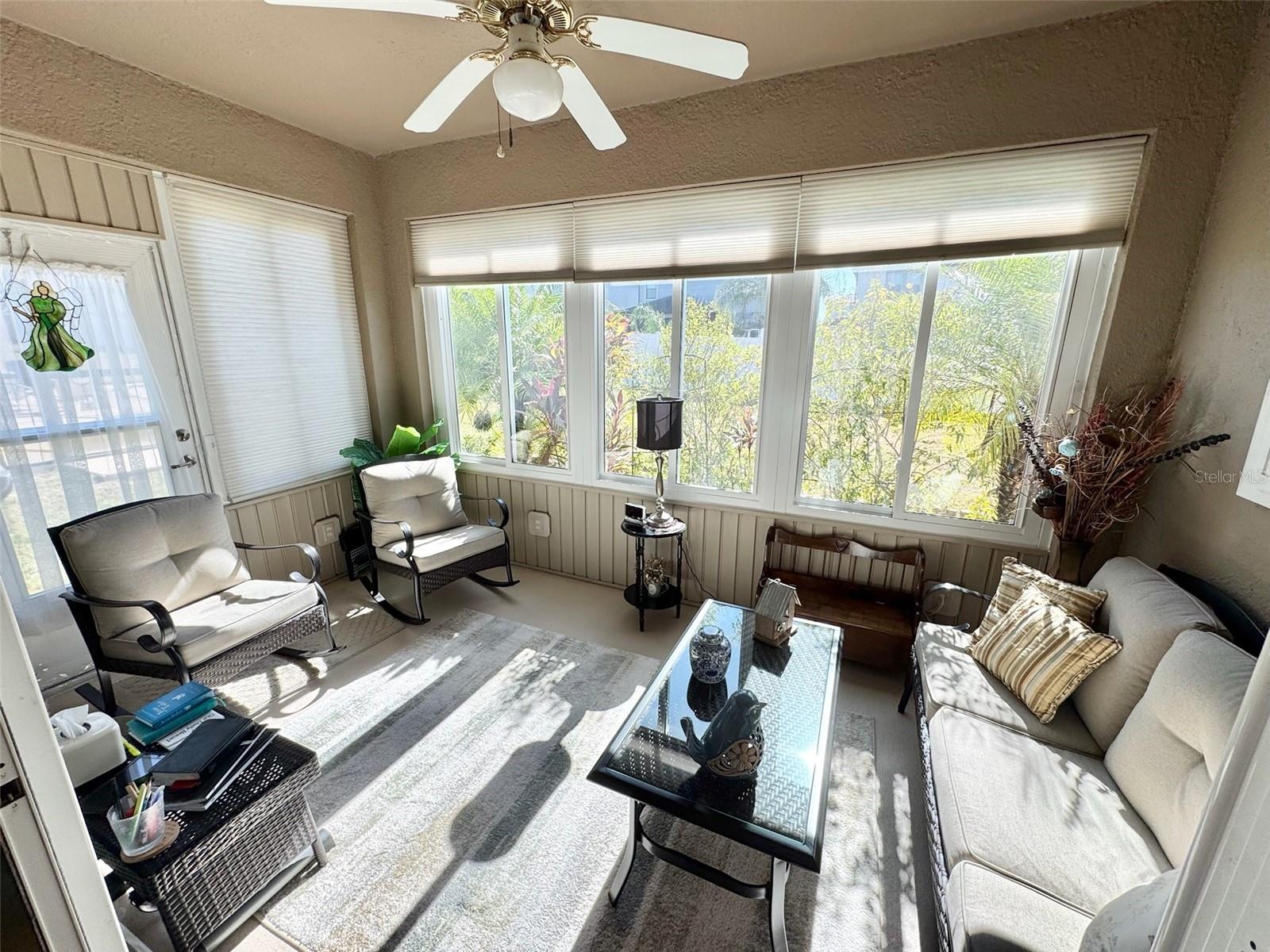 Image 15 of 34 For 518 Cadiz Loop