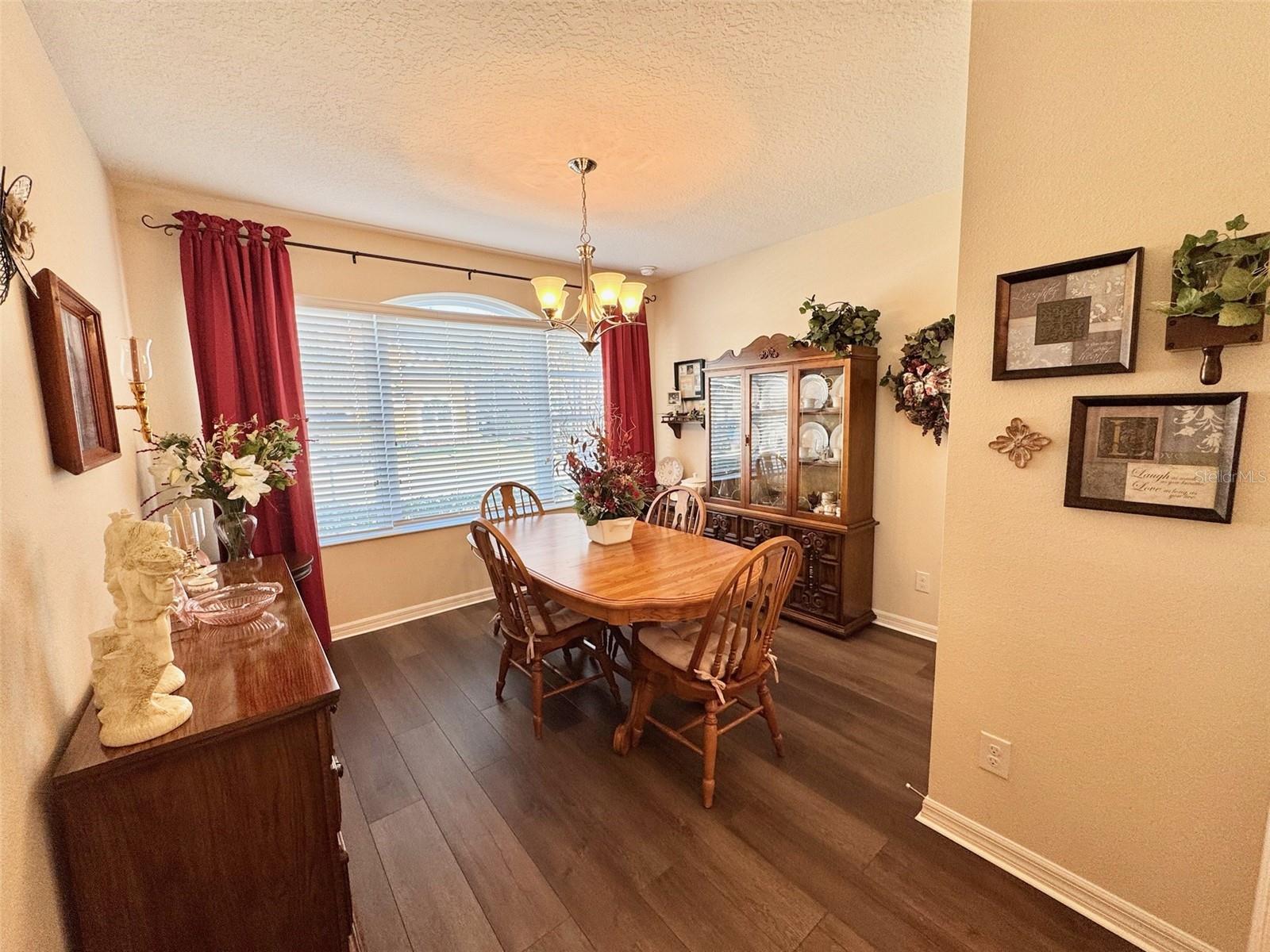 Image 4 of 34 For 518 Cadiz Loop