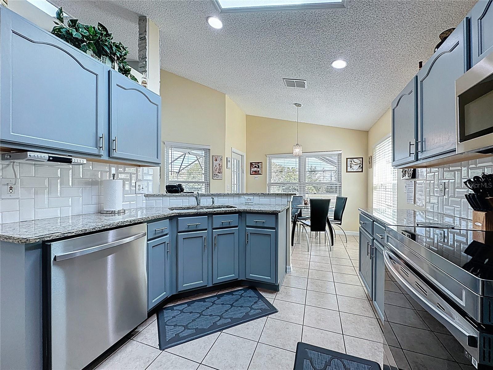 Image 23 of 70 For 2541 Oneida Loop