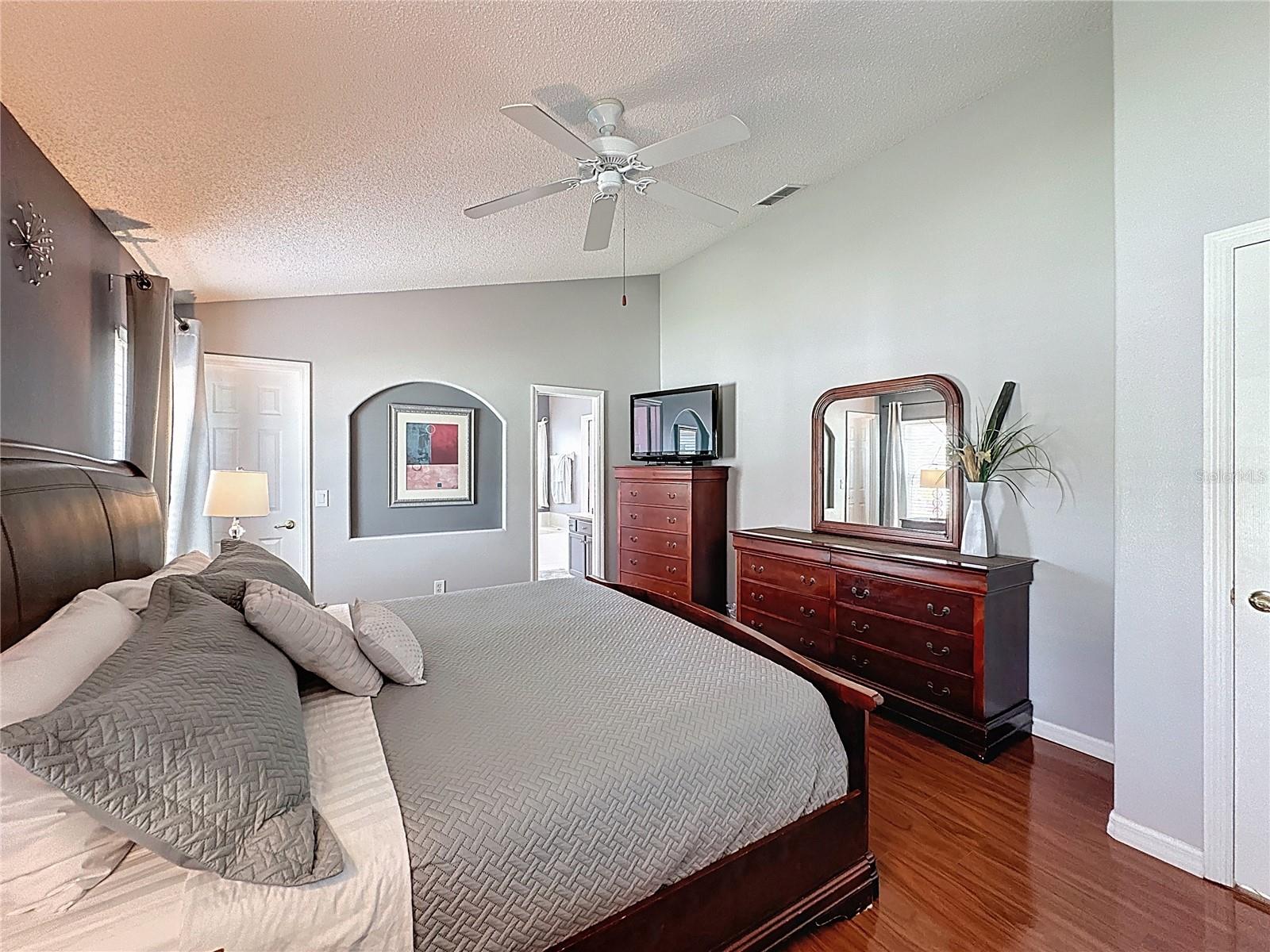 Image 36 of 70 For 2541 Oneida Loop