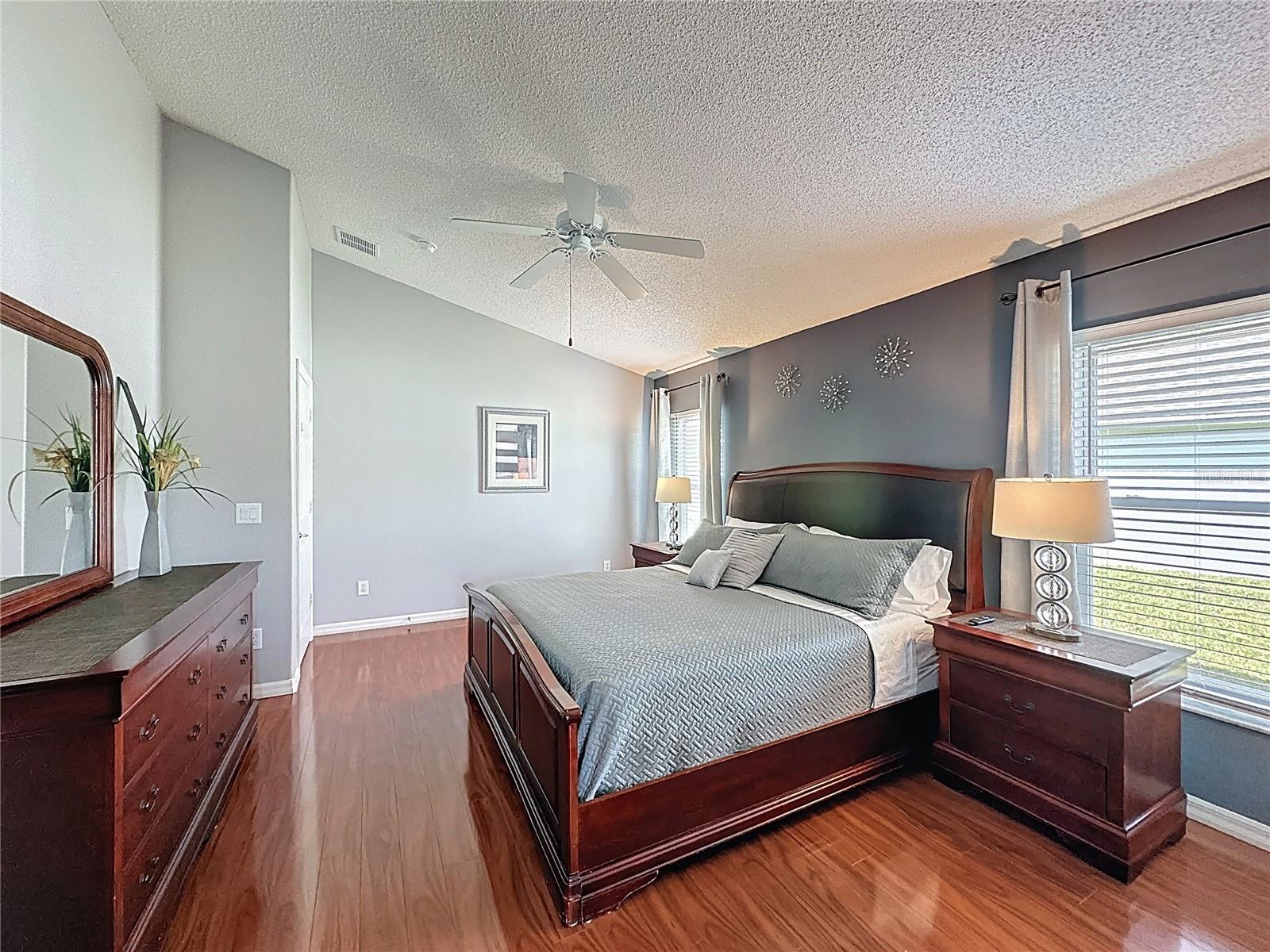 Image 38 of 70 For 2541 Oneida Loop