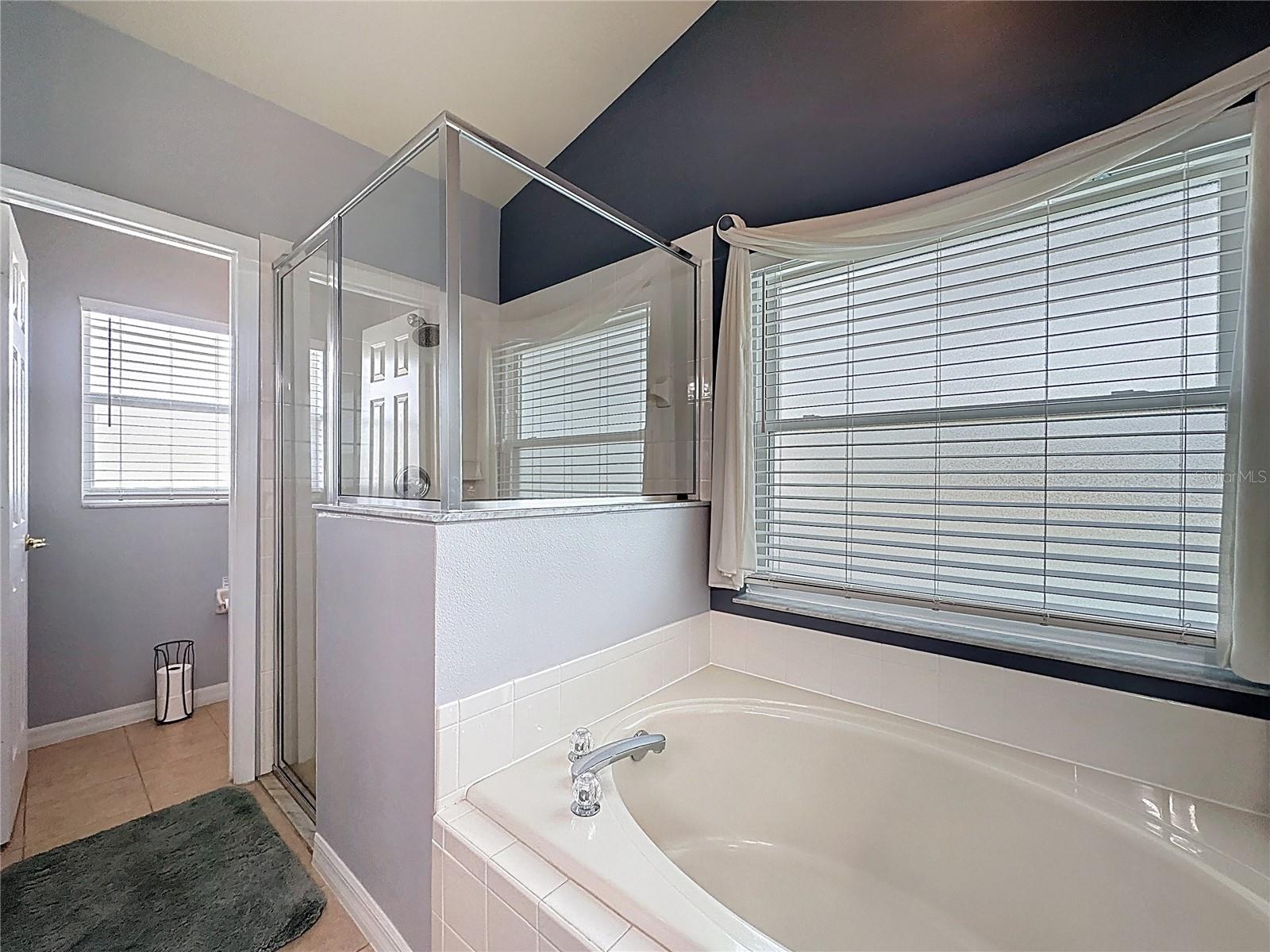 Image 41 of 70 For 2541 Oneida Loop