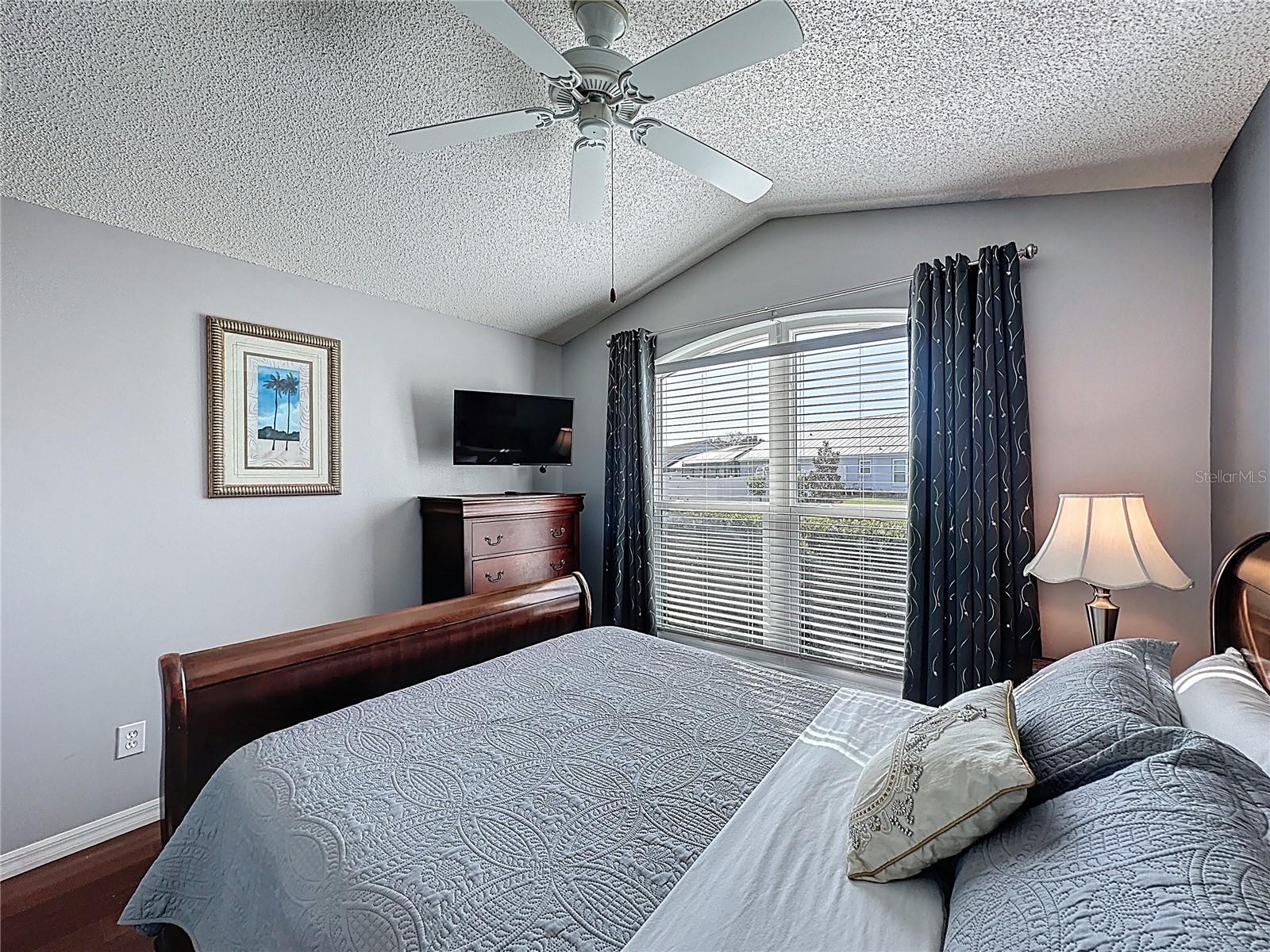 Image 45 of 70 For 2541 Oneida Loop