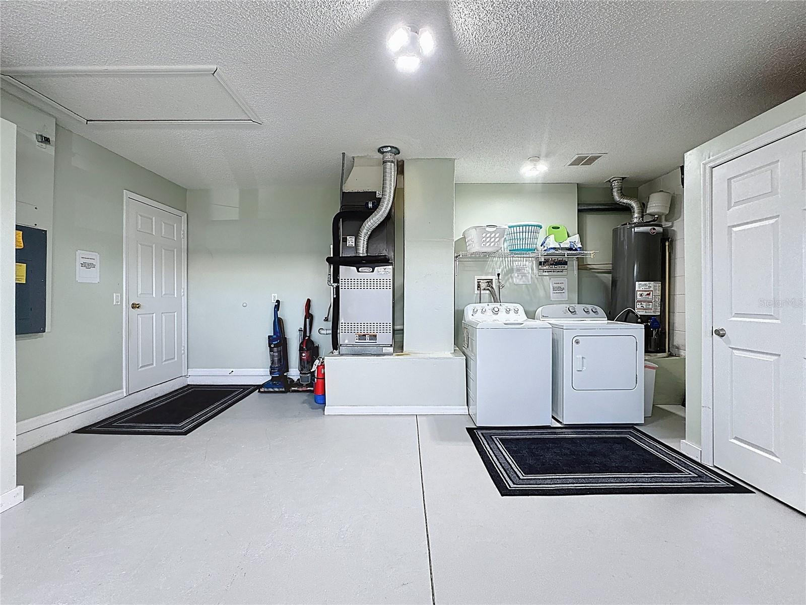 Image 55 of 70 For 2541 Oneida Loop