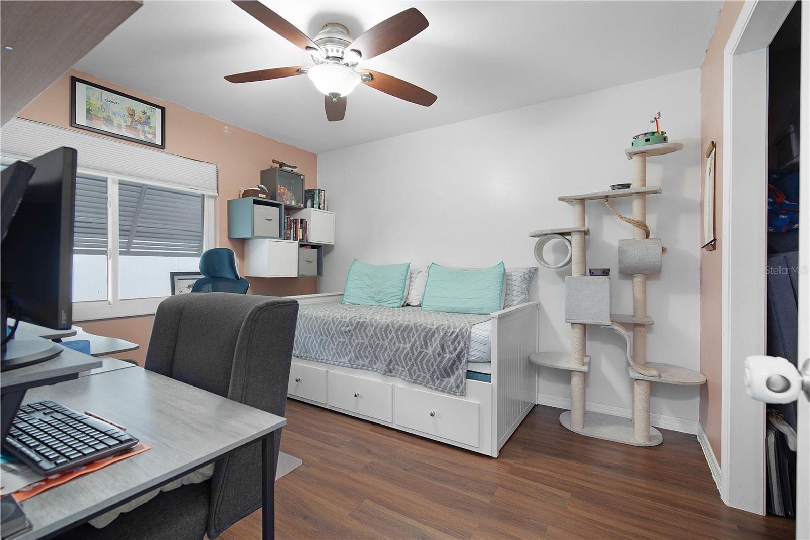 Image 20 of 30 For 2324 Woodleaf Court