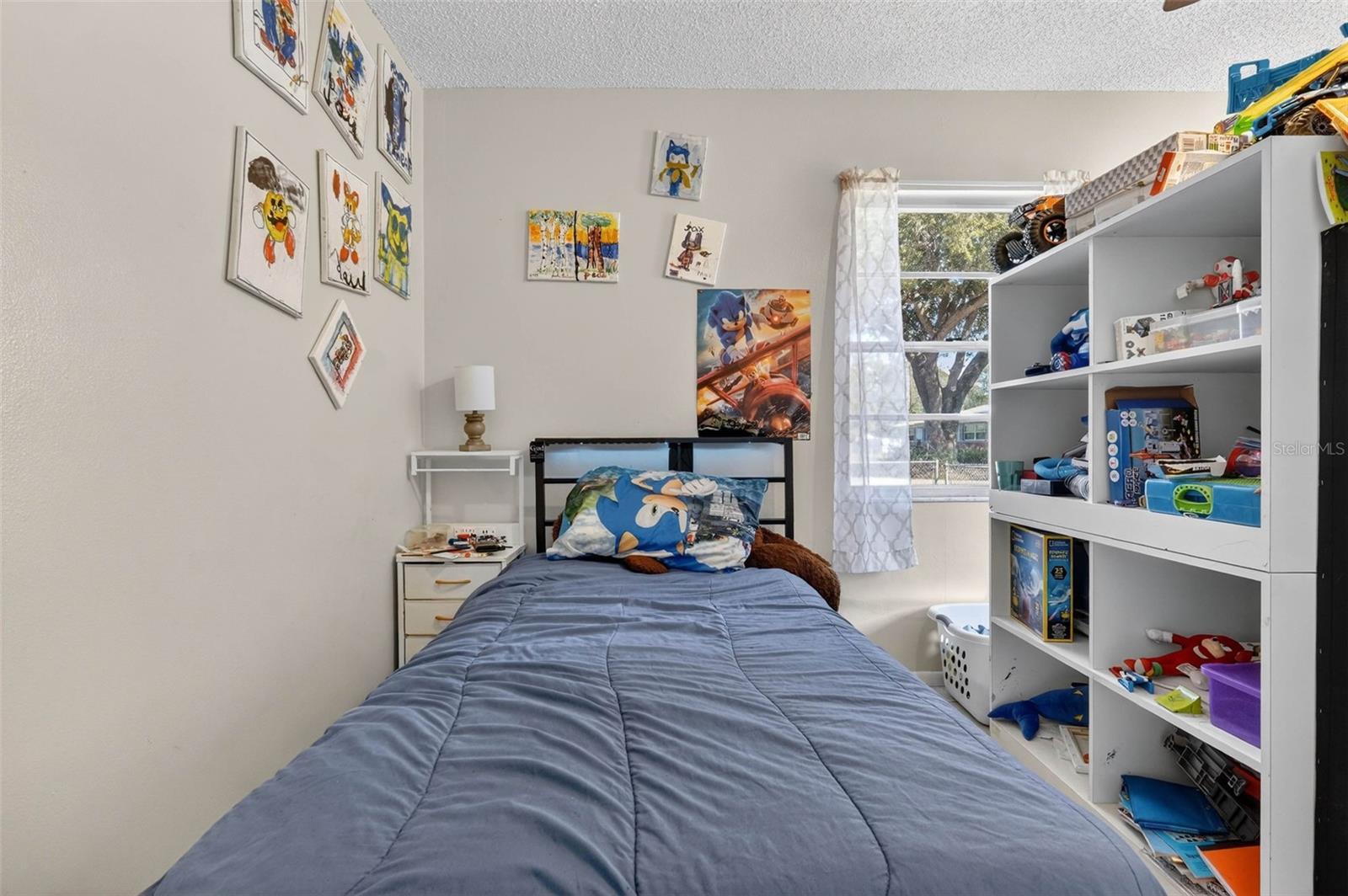 Image 33 of 61 For 2613 Fowler Avenue