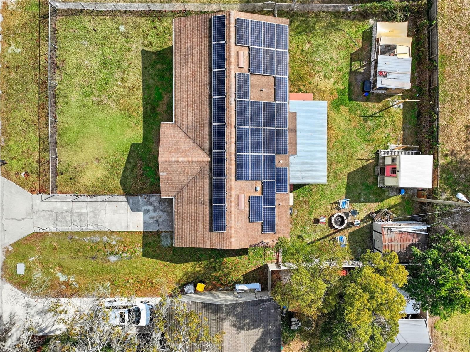 Image 49 of 61 For 2613 Fowler Avenue