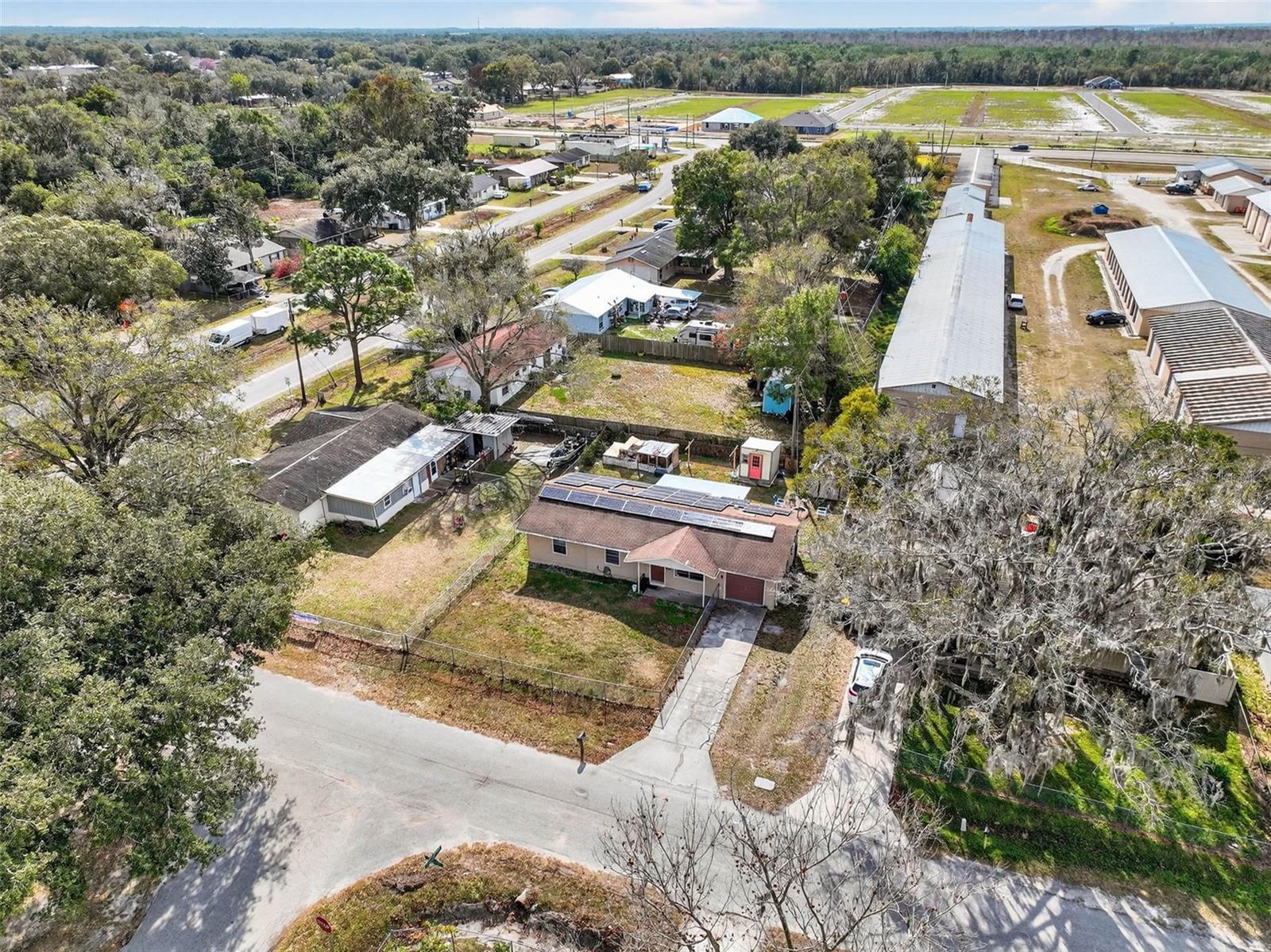 Image 54 of 61 For 2613 Fowler Avenue