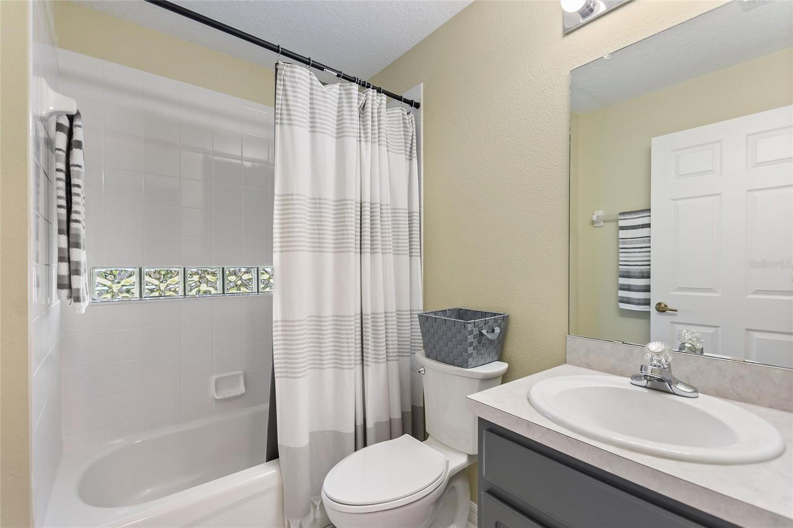 Image 11 of 64 For 245 Fitzgerald Lane