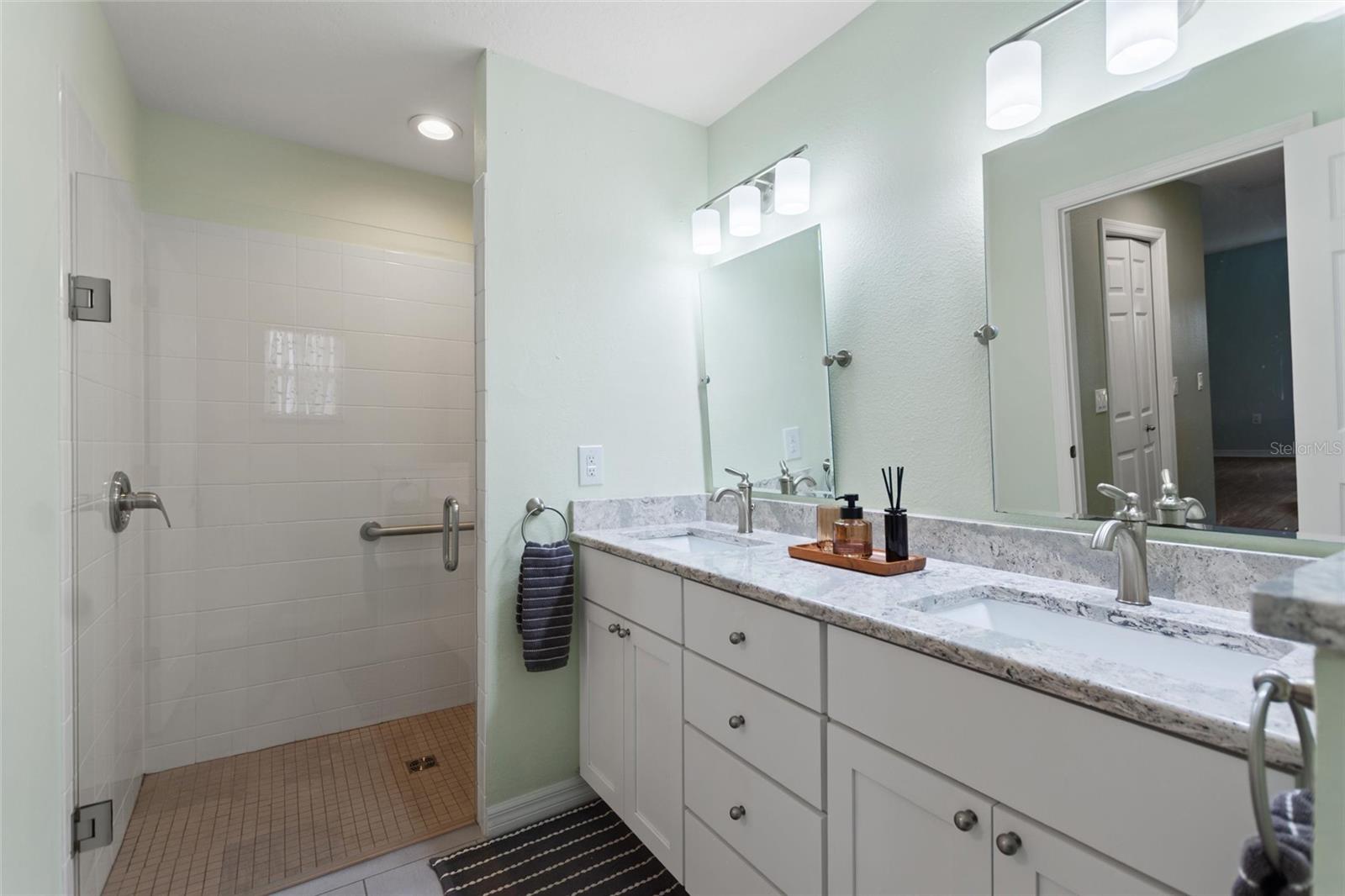 Image 17 of 64 For 245 Fitzgerald Lane