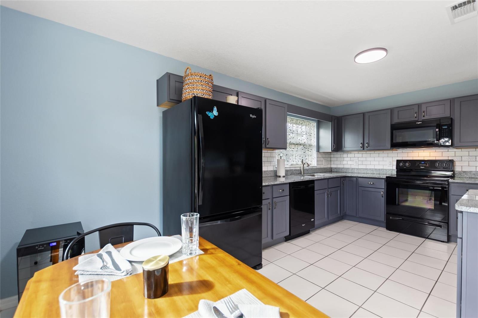 Image 21 of 64 For 245 Fitzgerald Lane