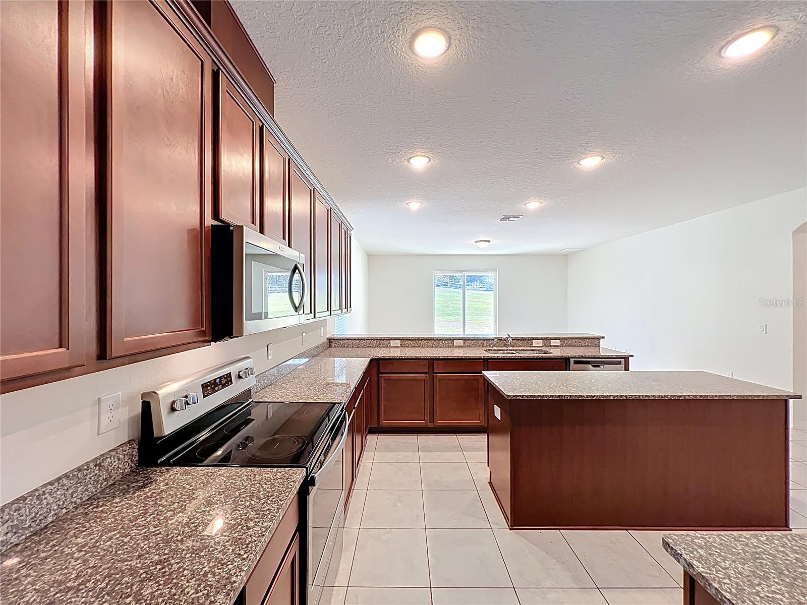 Image 19 of 48 For 1490 Stone Arrow Court