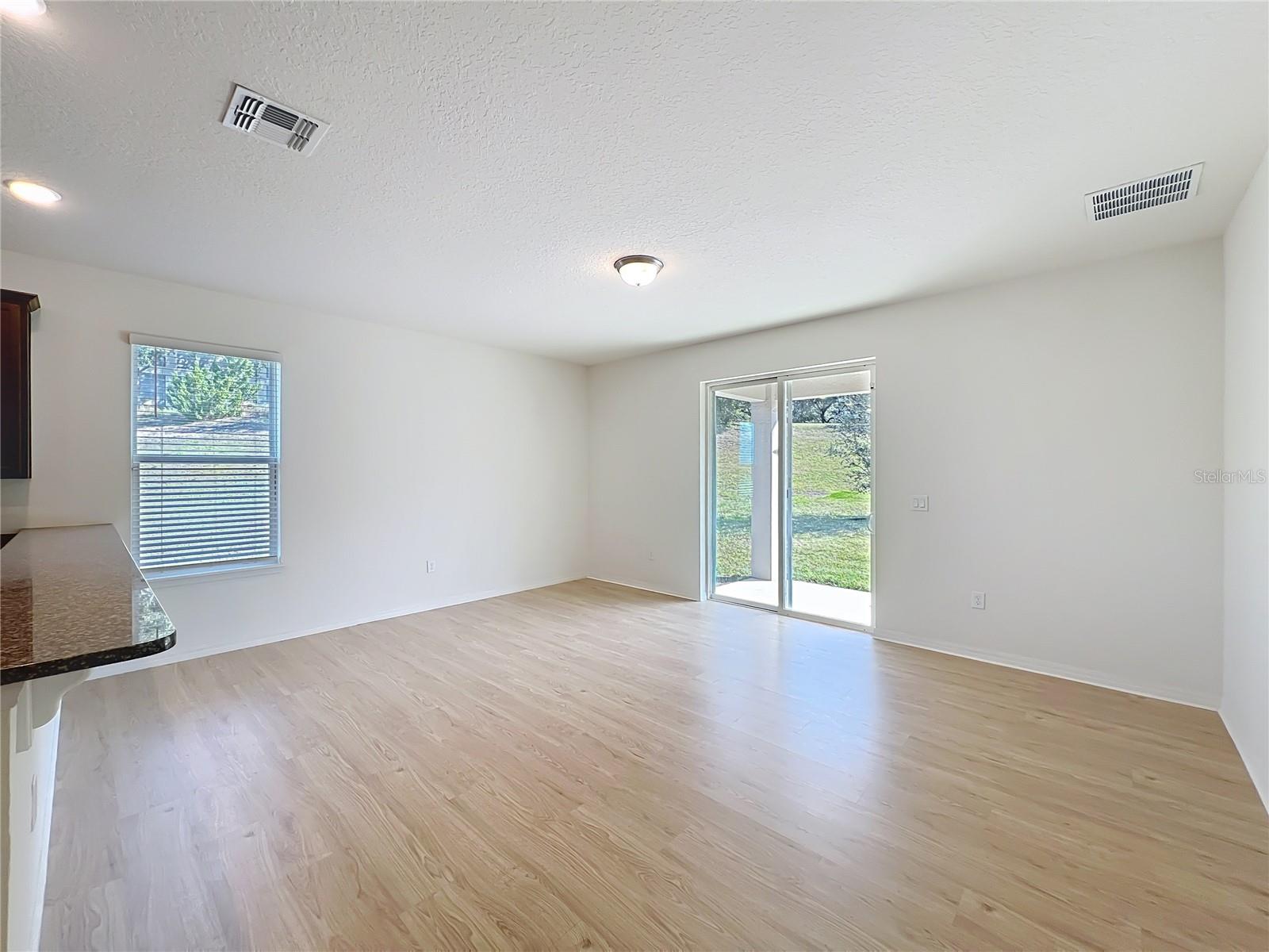 Image 21 of 48 For 1490 Stone Arrow Court