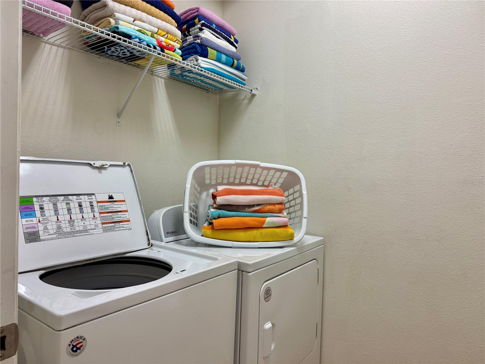 Image 18 of 39 For 5565 Misty Oak Circle