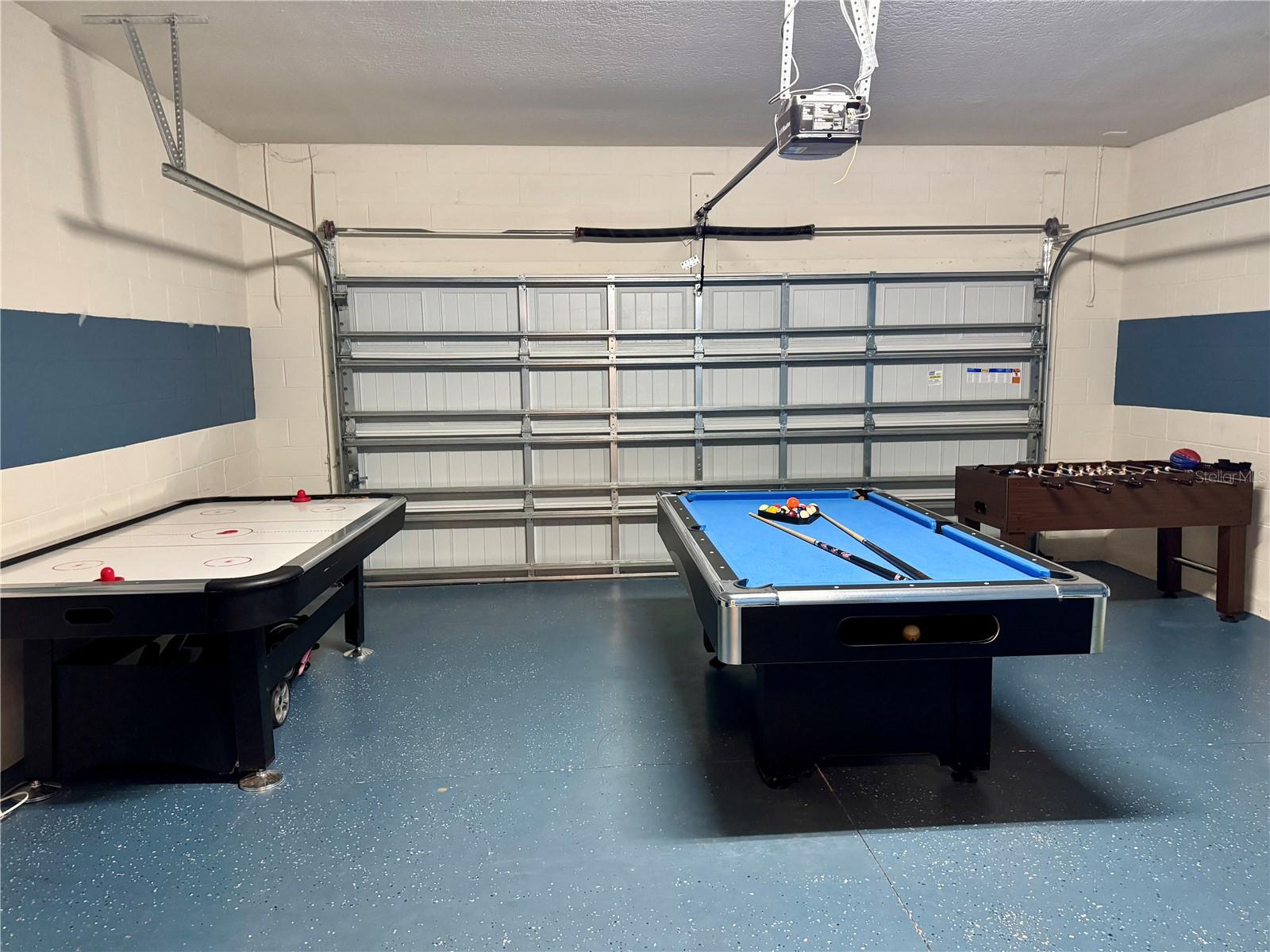 Image 21 of 39 For 5565 Misty Oak Circle