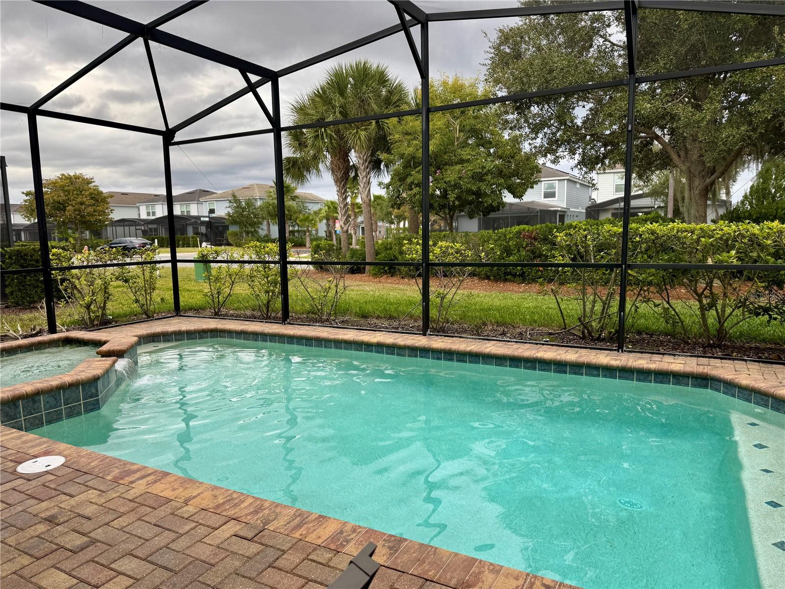 Image 25 of 39 For 5565 Misty Oak Circle