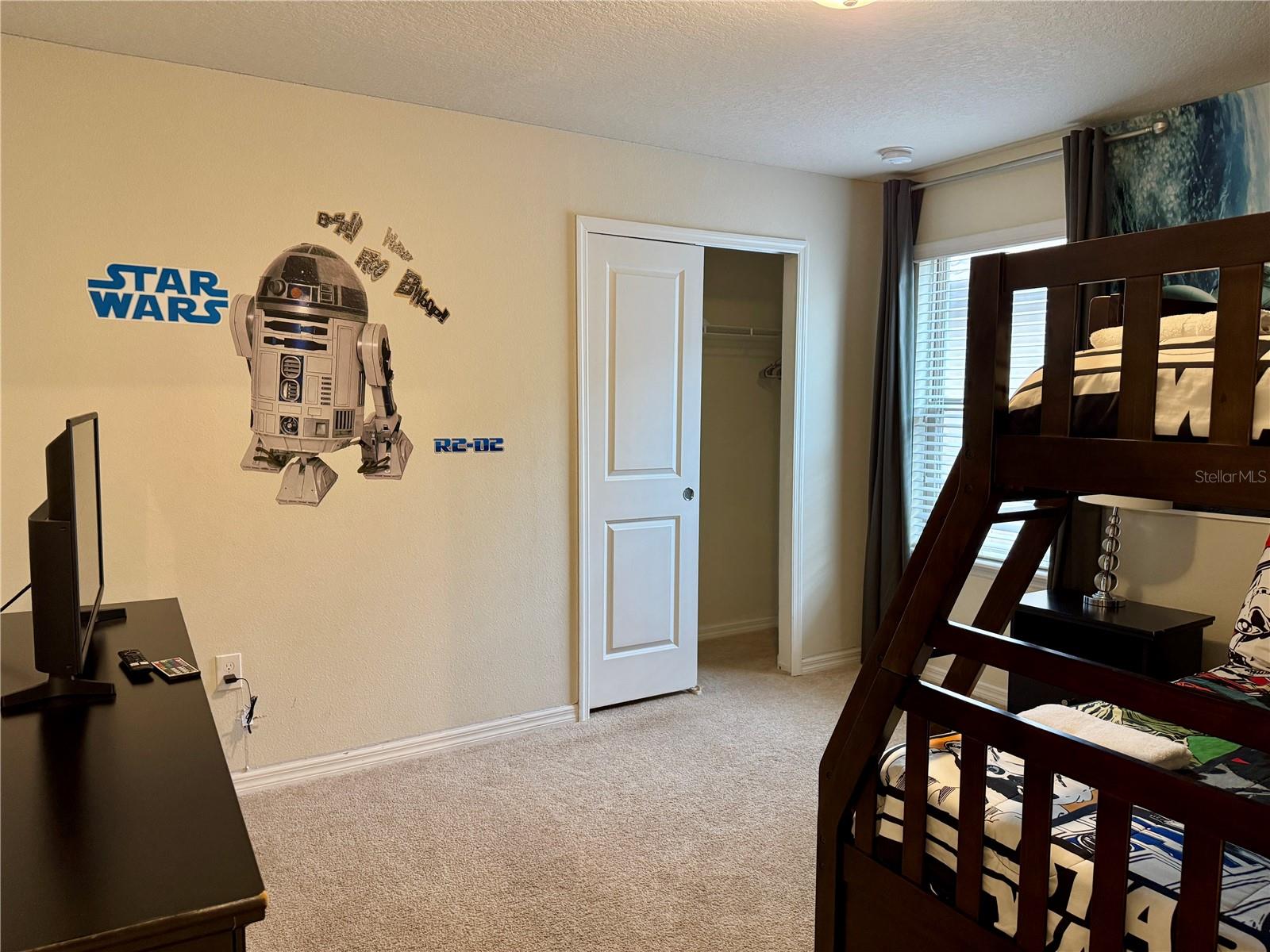 Image 37 of 39 For 5565 Misty Oak Circle