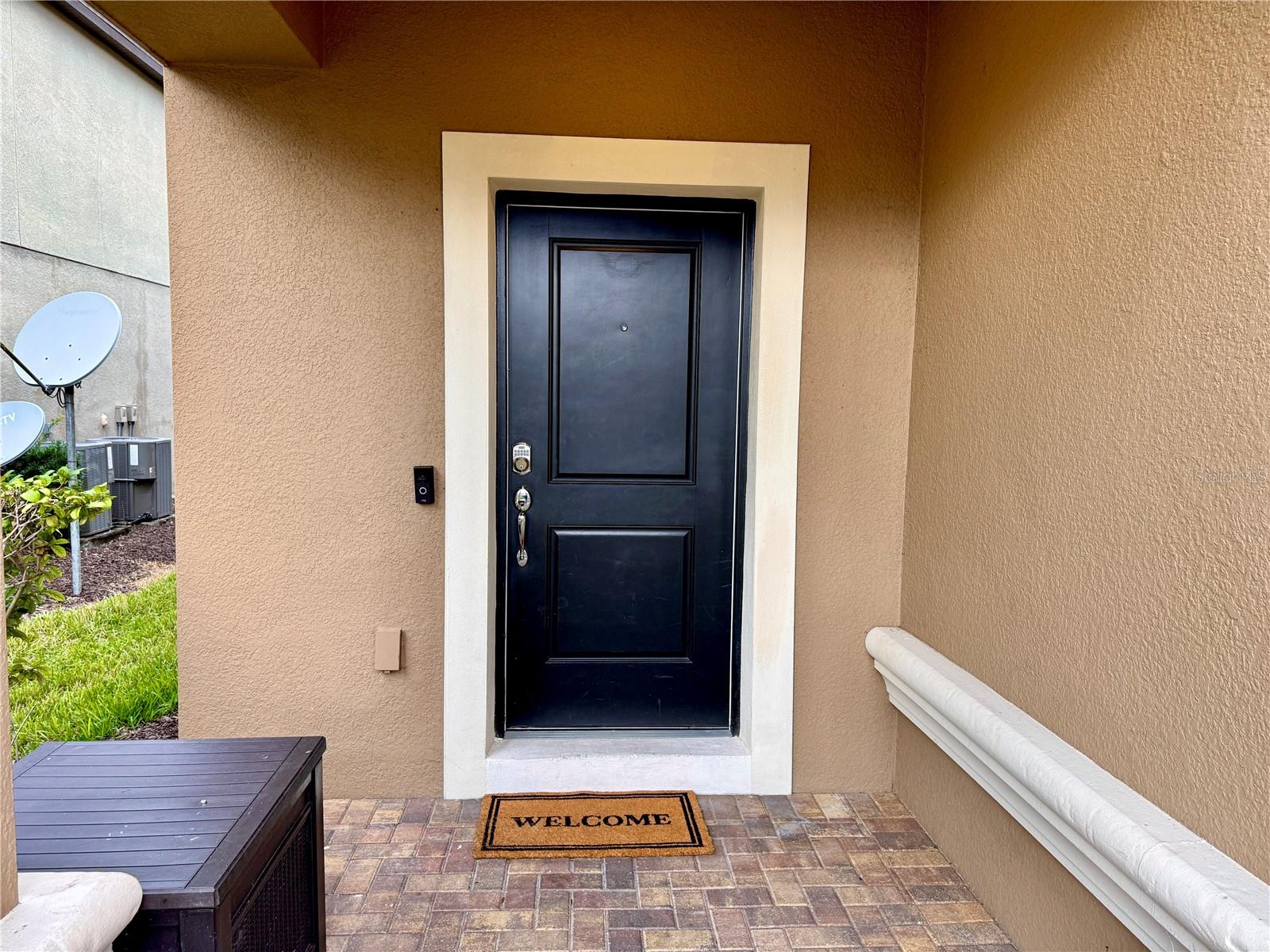 Image 4 of 39 For 5565 Misty Oak Circle