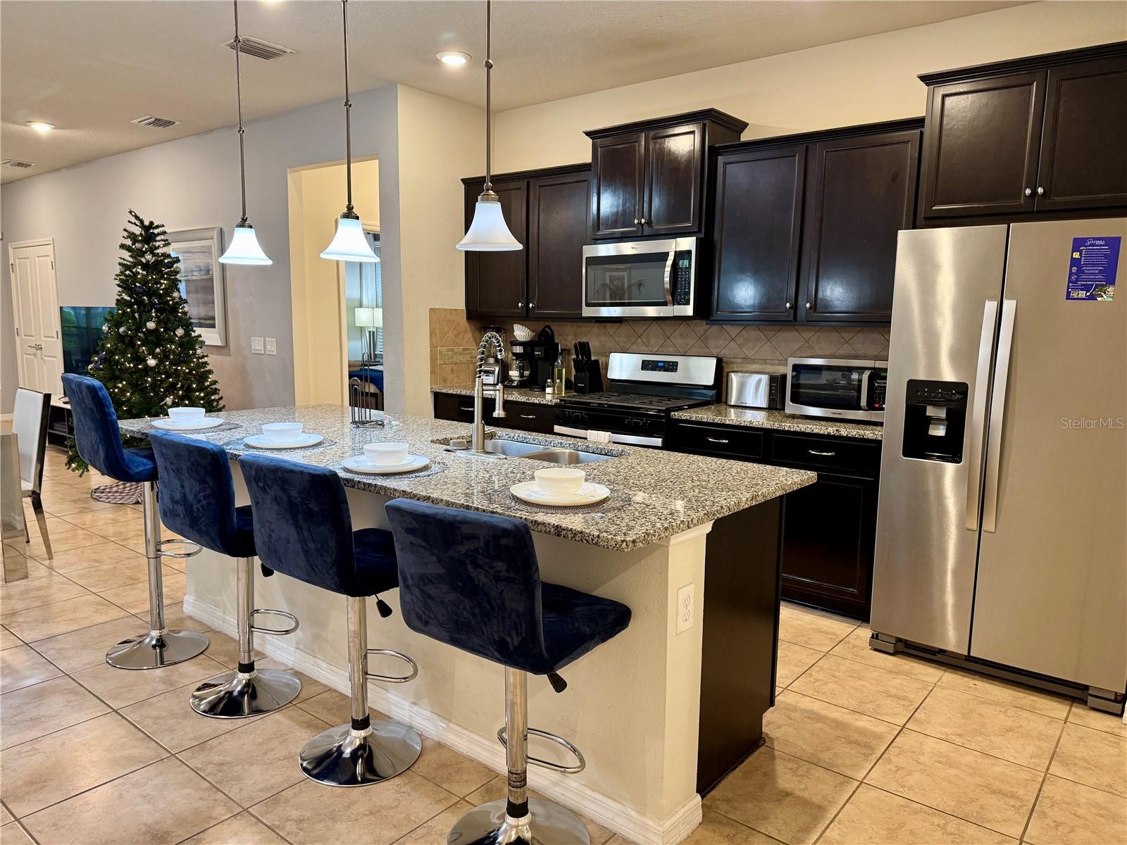 Image 7 of 39 For 5565 Misty Oak Circle