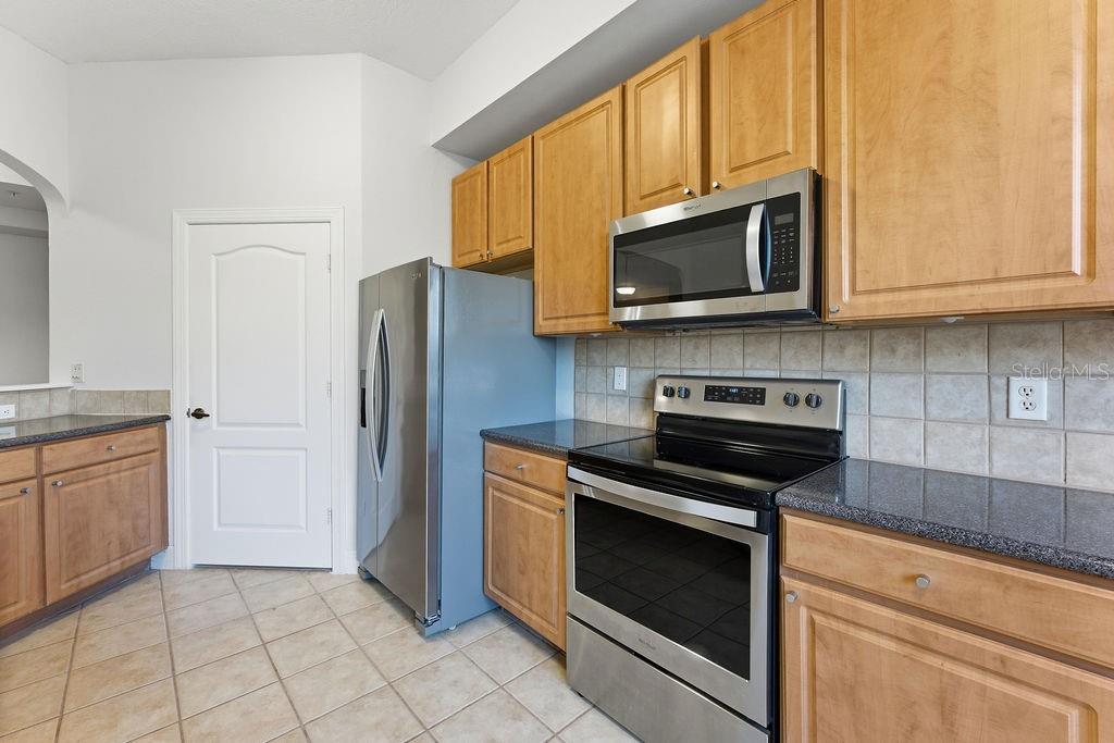 Image 10 of 49 For 501 Mirasol Circle 307