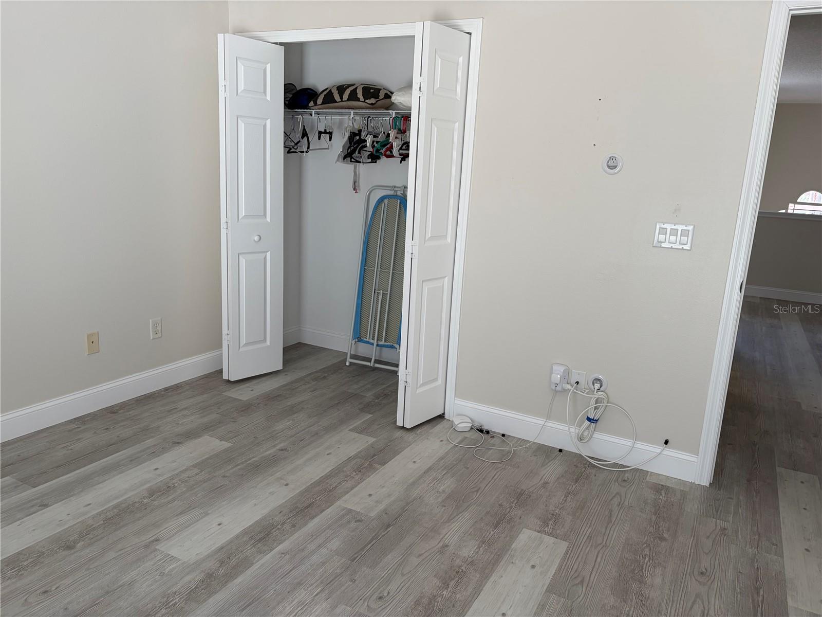 Image 26 of 32 For 1705 Saint Tropez Court